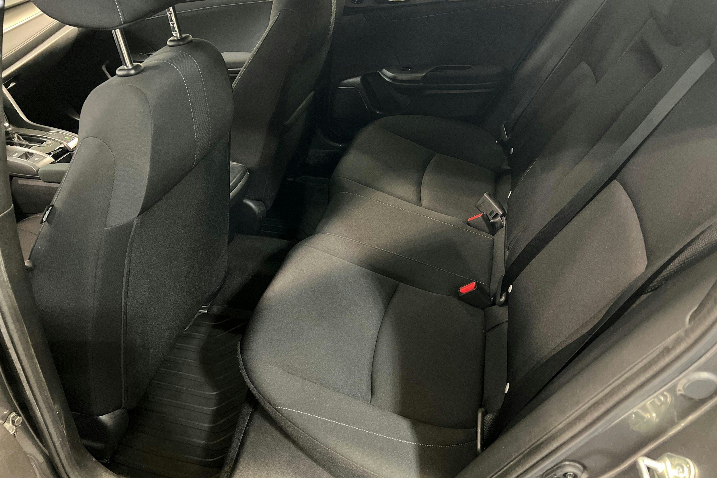 harmaa Honda Civic 2019 kuva 10.