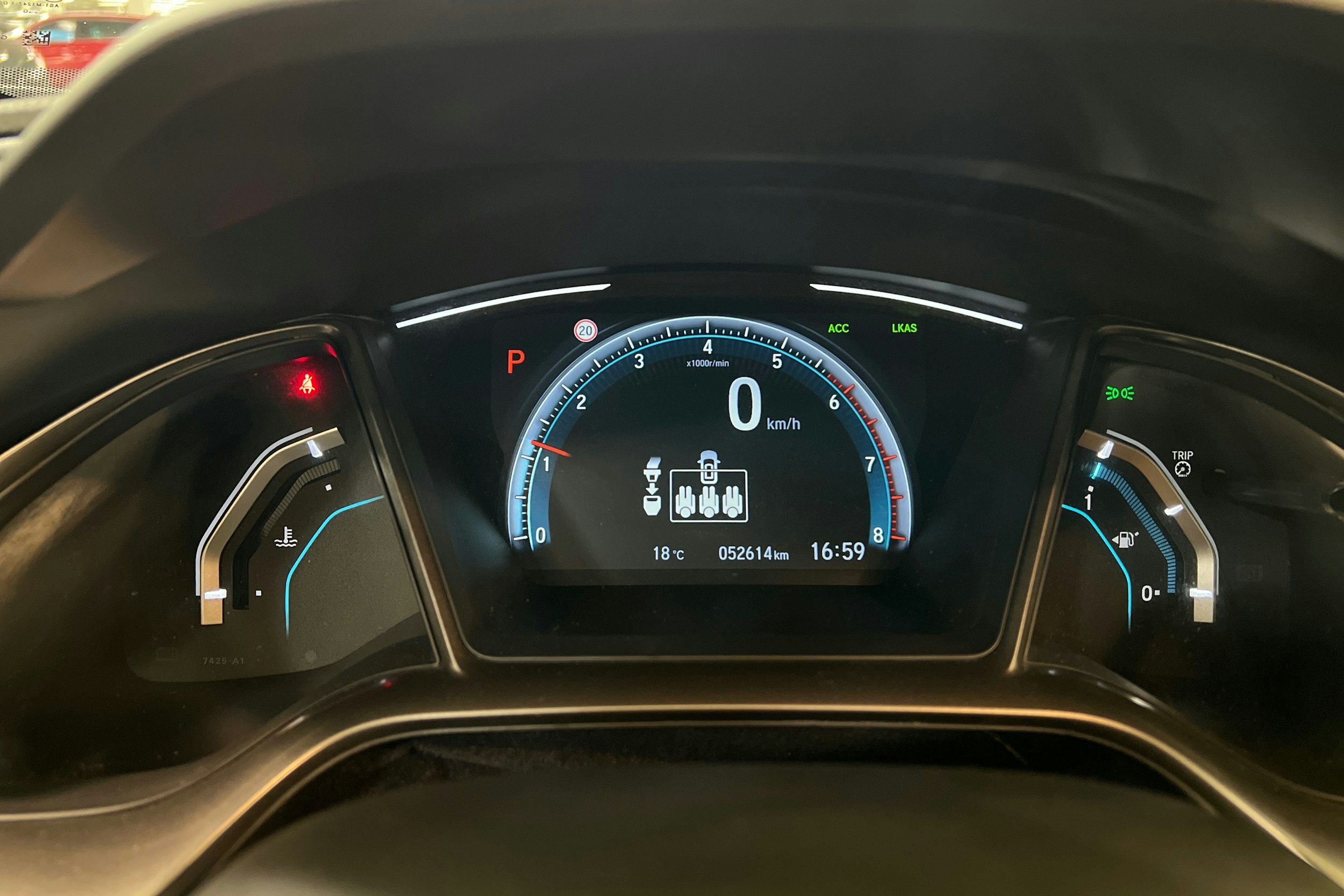 harmaa Honda Civic 2019 kuva 17.