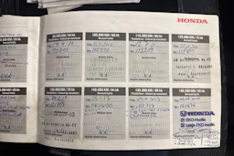 harmaa Honda CR-V 2004 kuva 18.