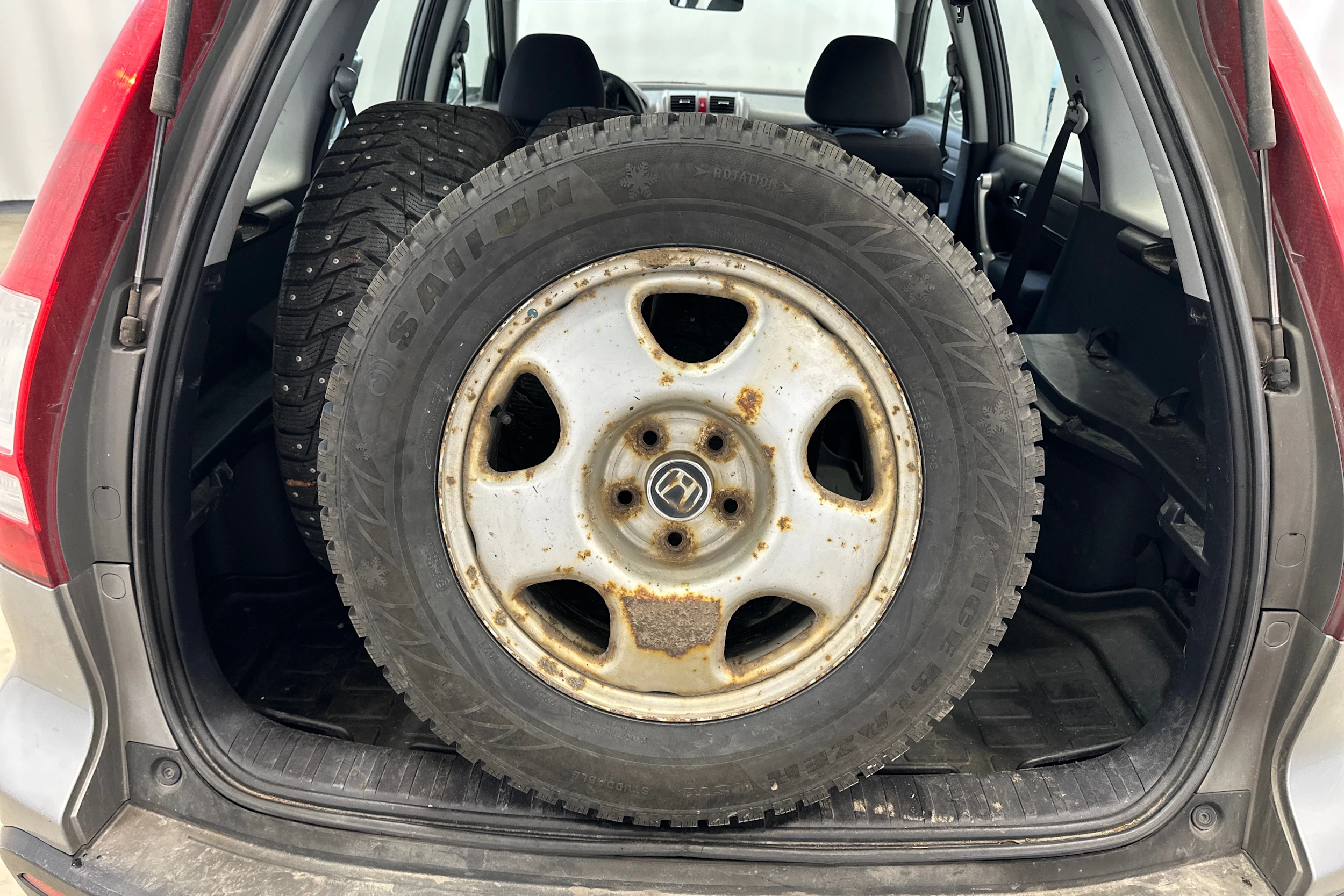 hopea Honda CR-V 2007 kuva 28.