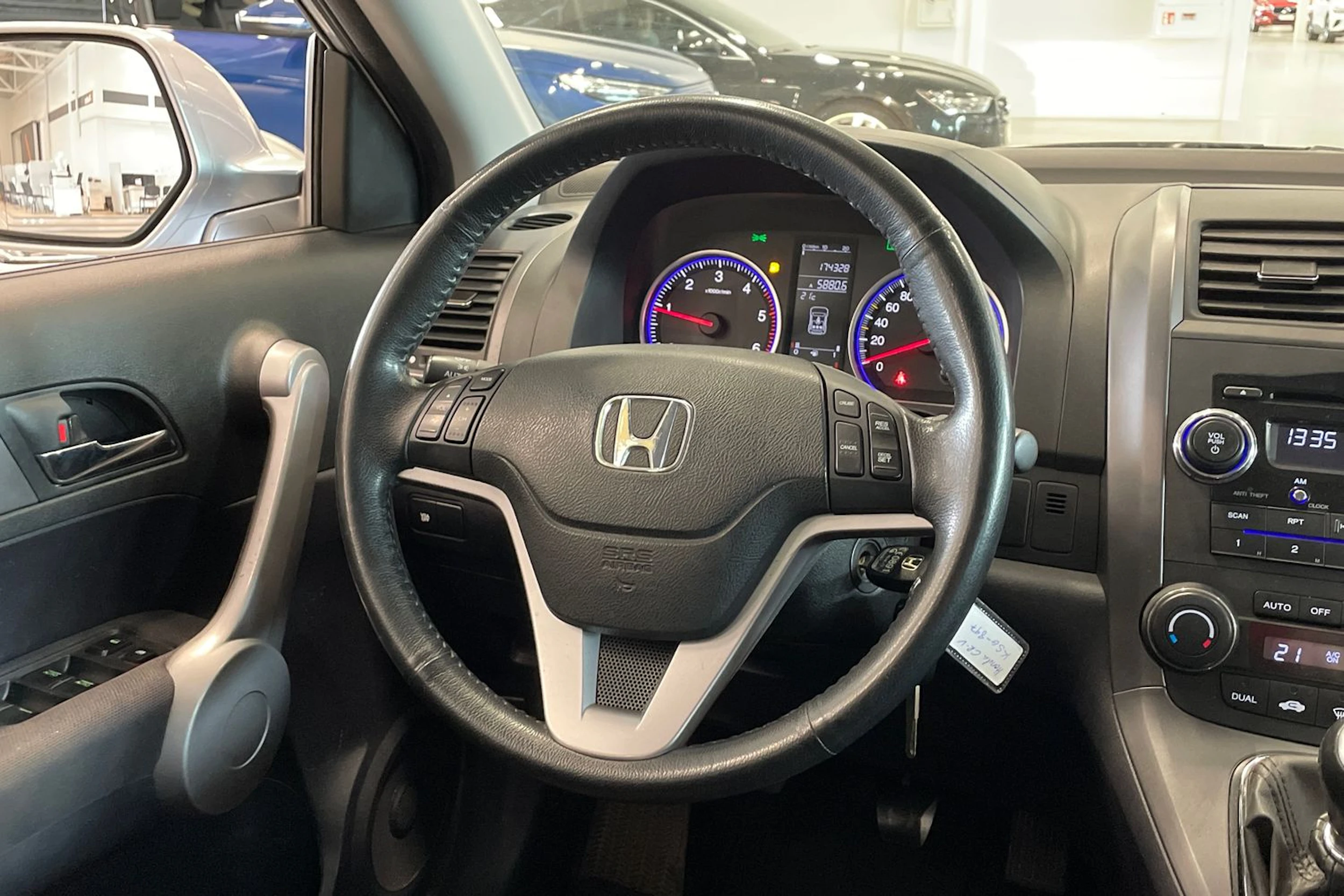 harmaa Honda CR-V 2007 kuva 11.