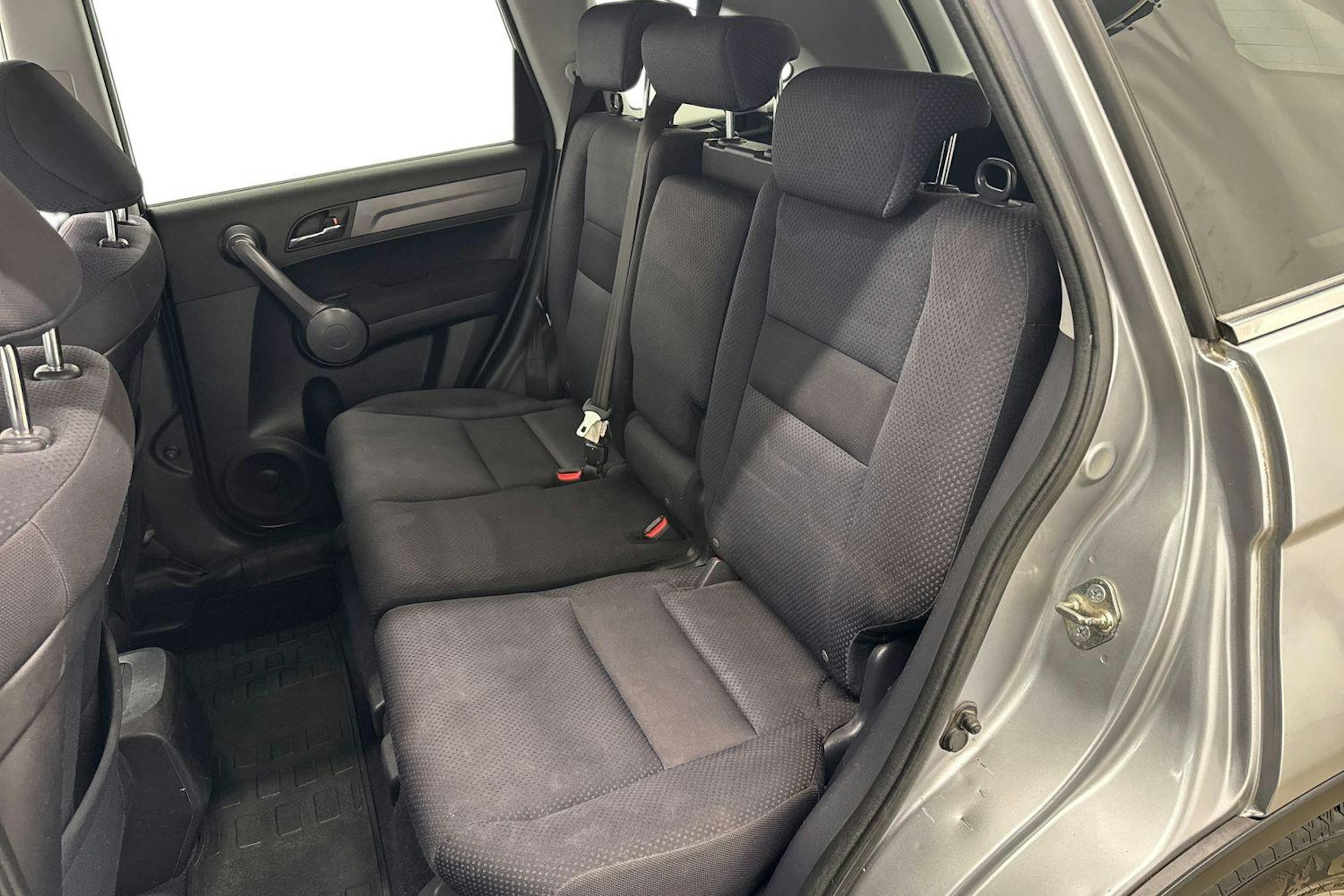 Harmaa Honda CR-V 2008 kuva 8.