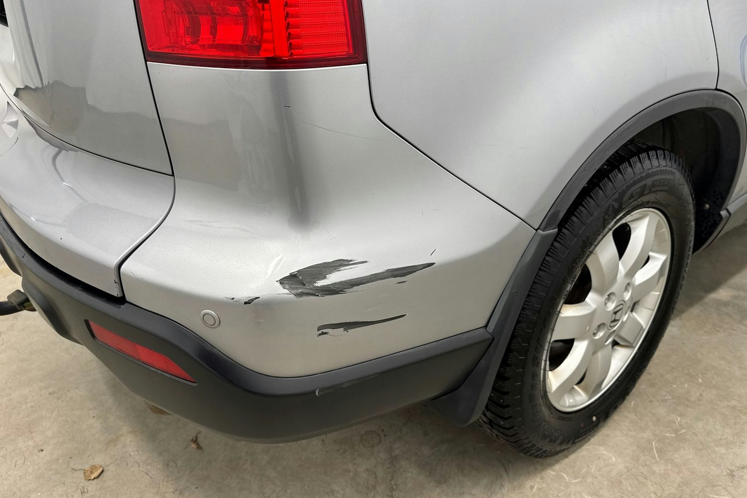 Harmaa Honda CR-V 2008 kuva 19.