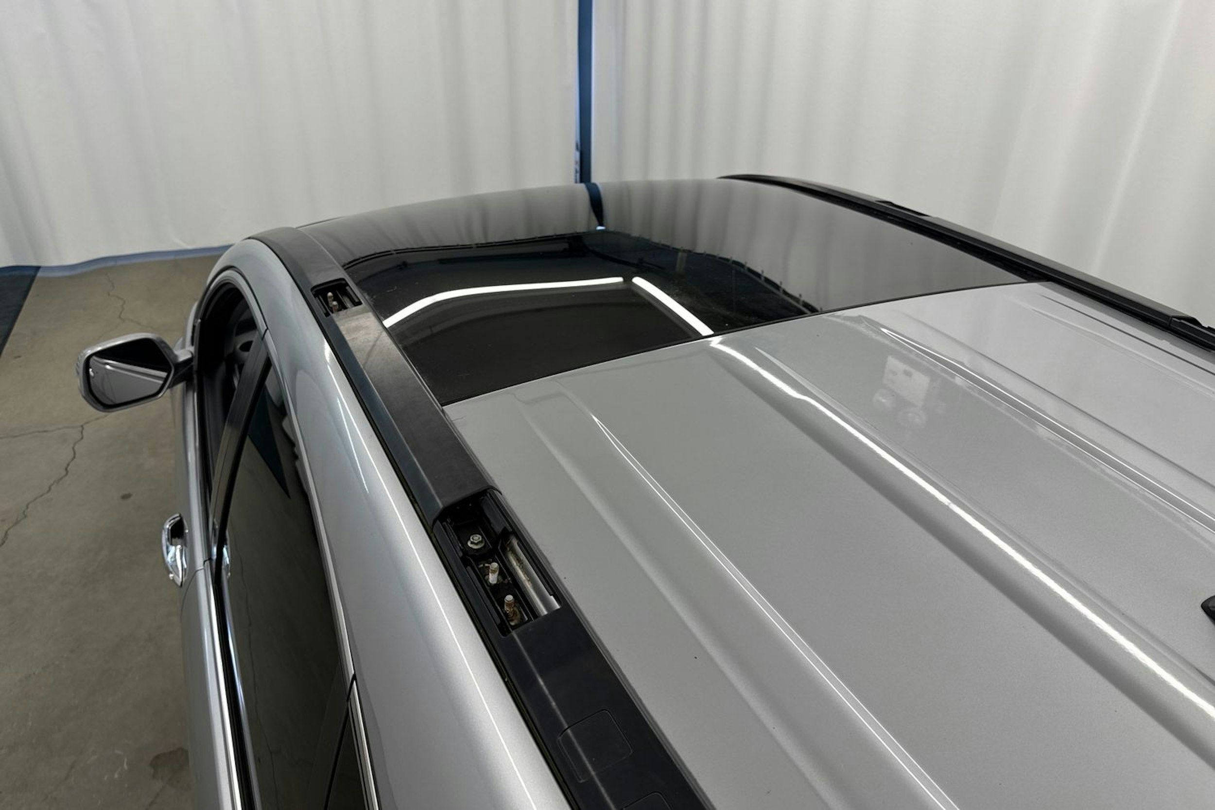 Harmaa Honda CR-V 2008 kuva 22.