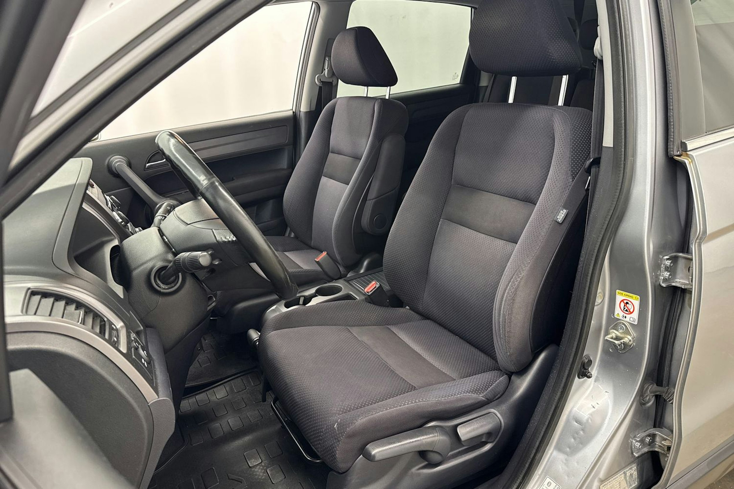 Harmaa Honda CR-V 2008 kuva 25.