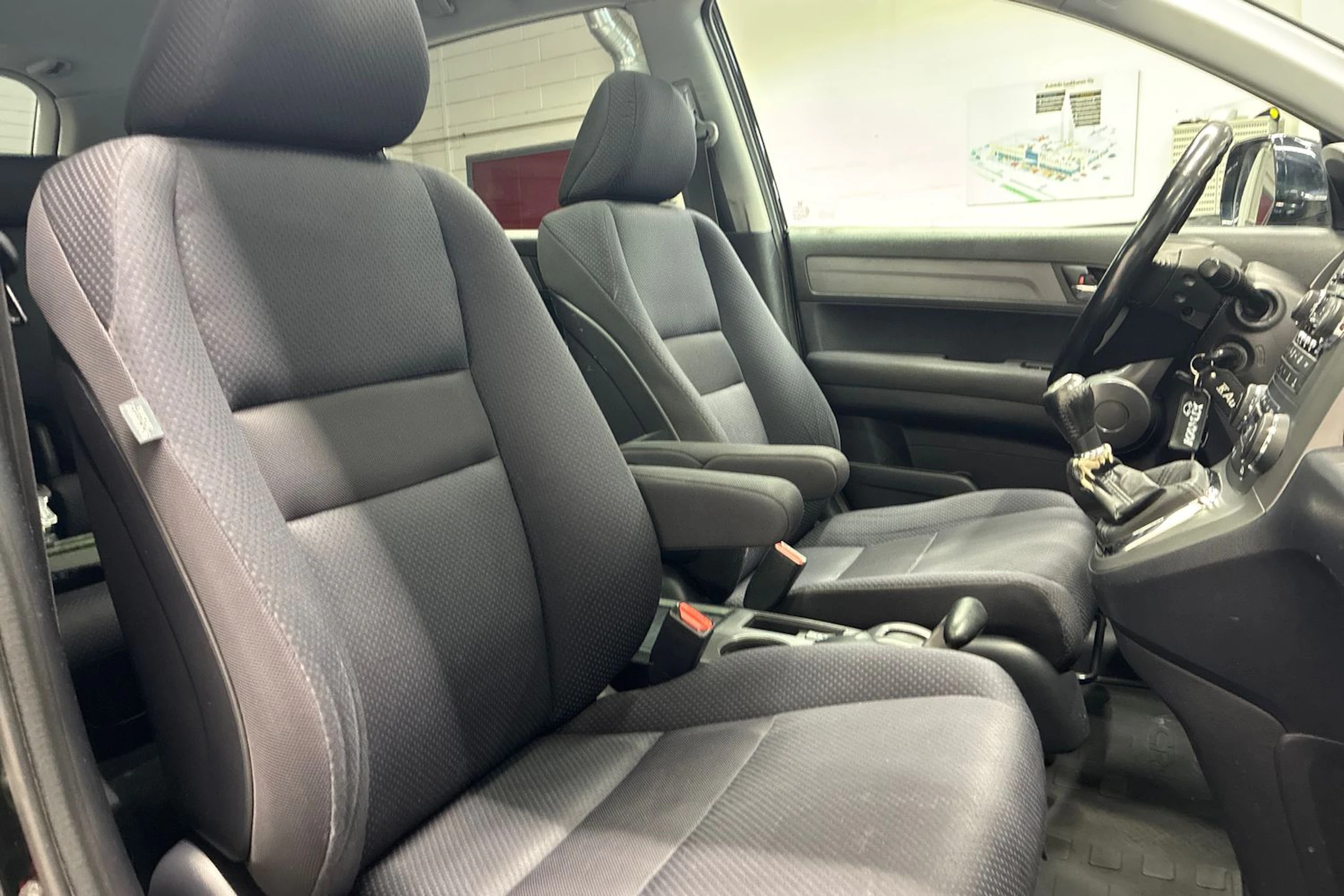 musta Honda CR-V 2009 kuva 22.