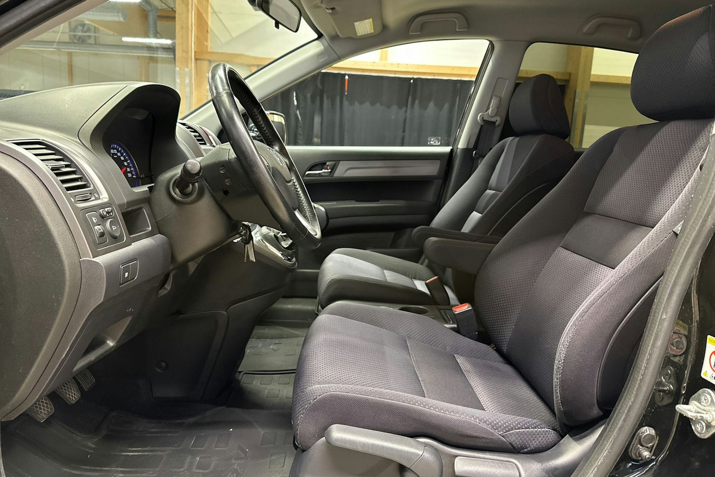 musta Honda CR-V 2009 kuva 17.