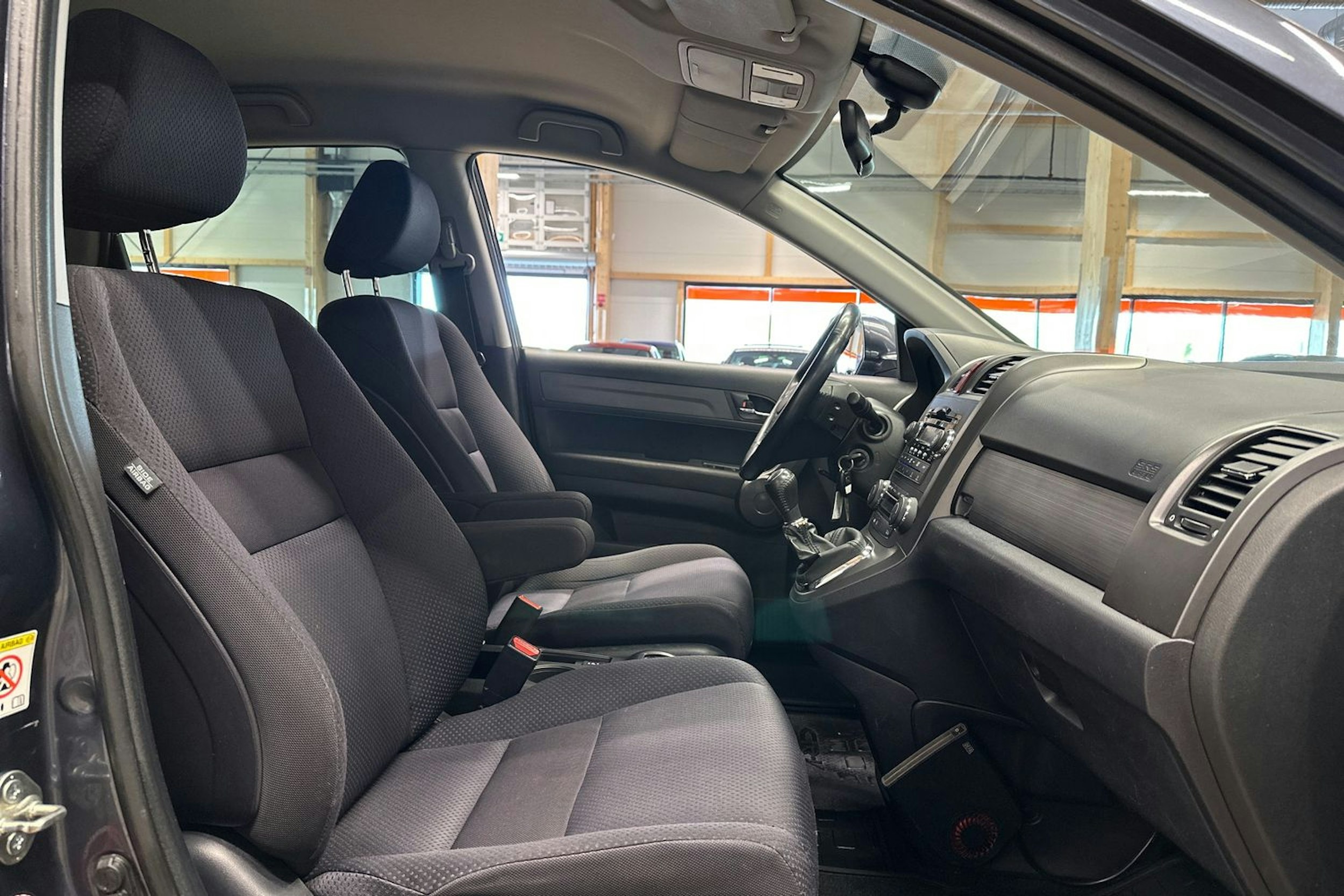 harmaa Honda CR-V 2009 kuva 13.