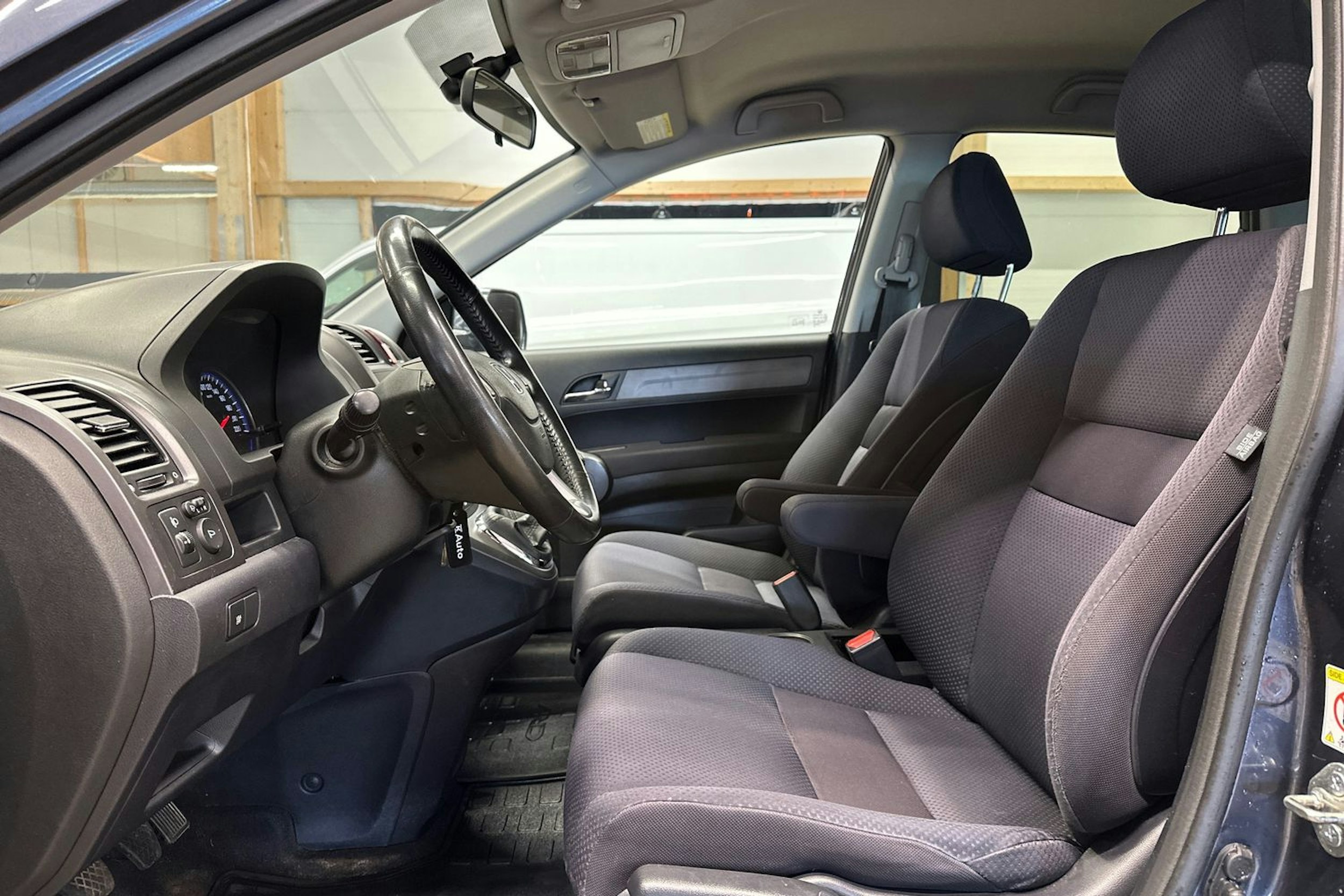 harmaa Honda CR-V 2009 kuva 15.