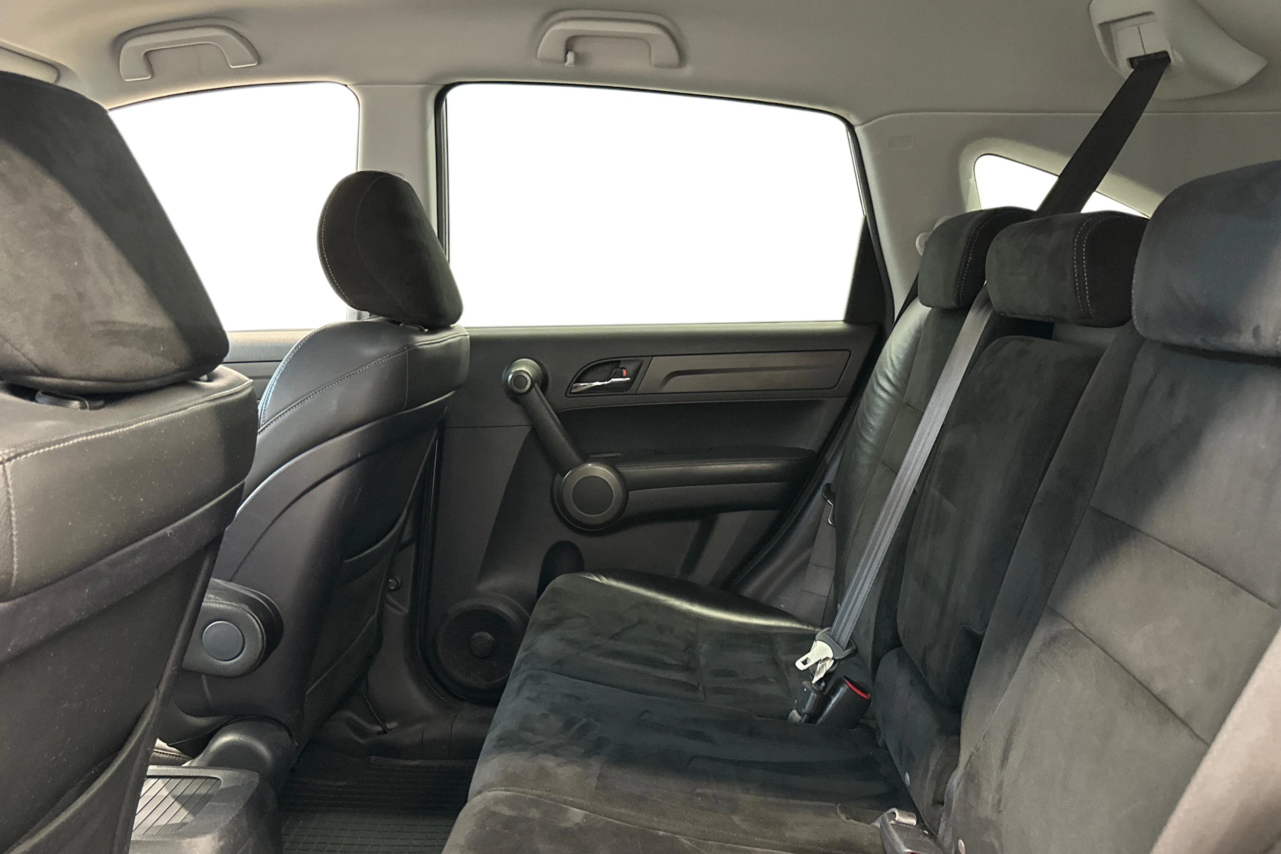 ruskea (beige) Honda CR-V 2010 kuva 8.