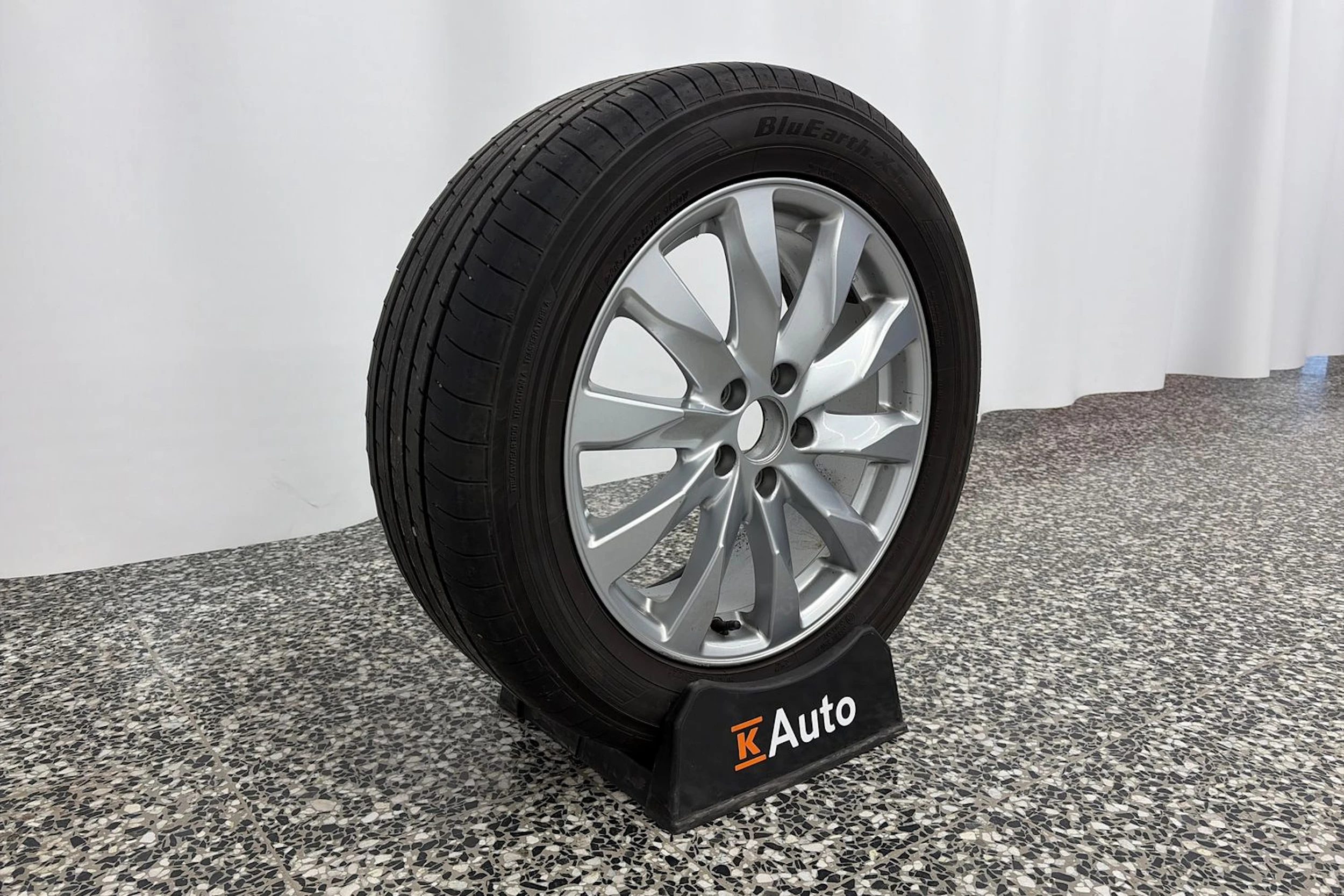 ruskea (beige) Honda CR-V 2010 kuva 10.