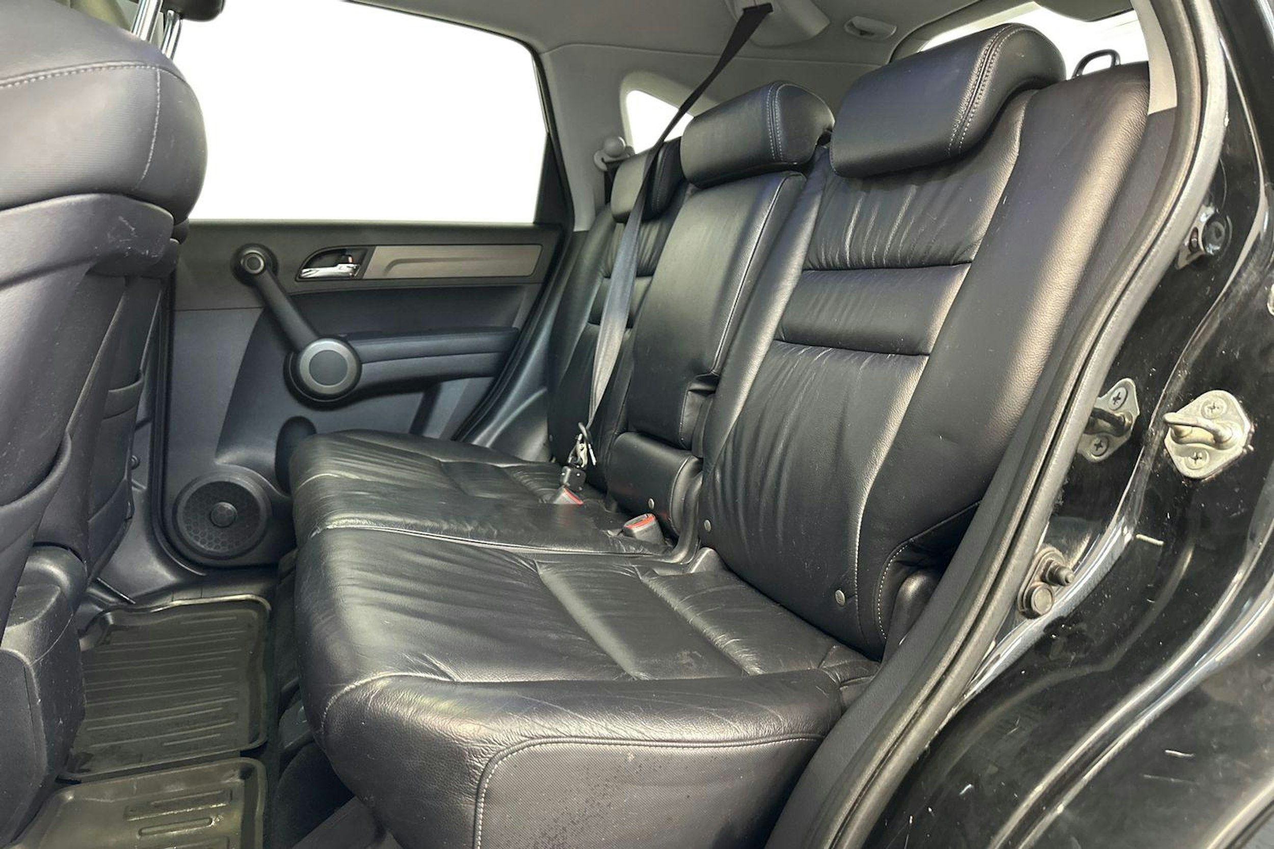 musta Honda CR-V 2010 kuva 10.