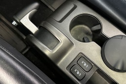 musta Honda CR-V 2010 kuva 22.