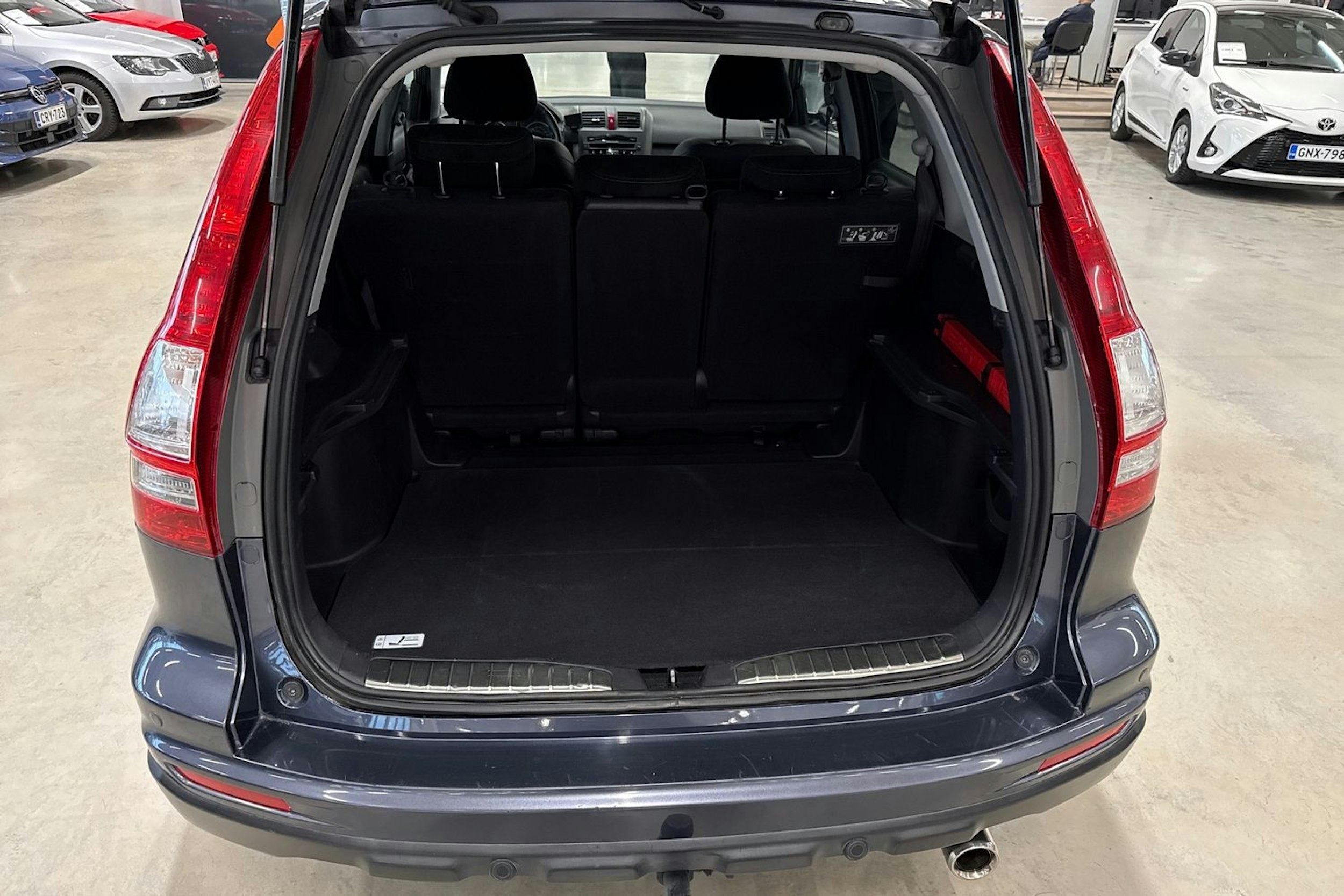 harmaa Honda CR-V 2011 kuva 14.
