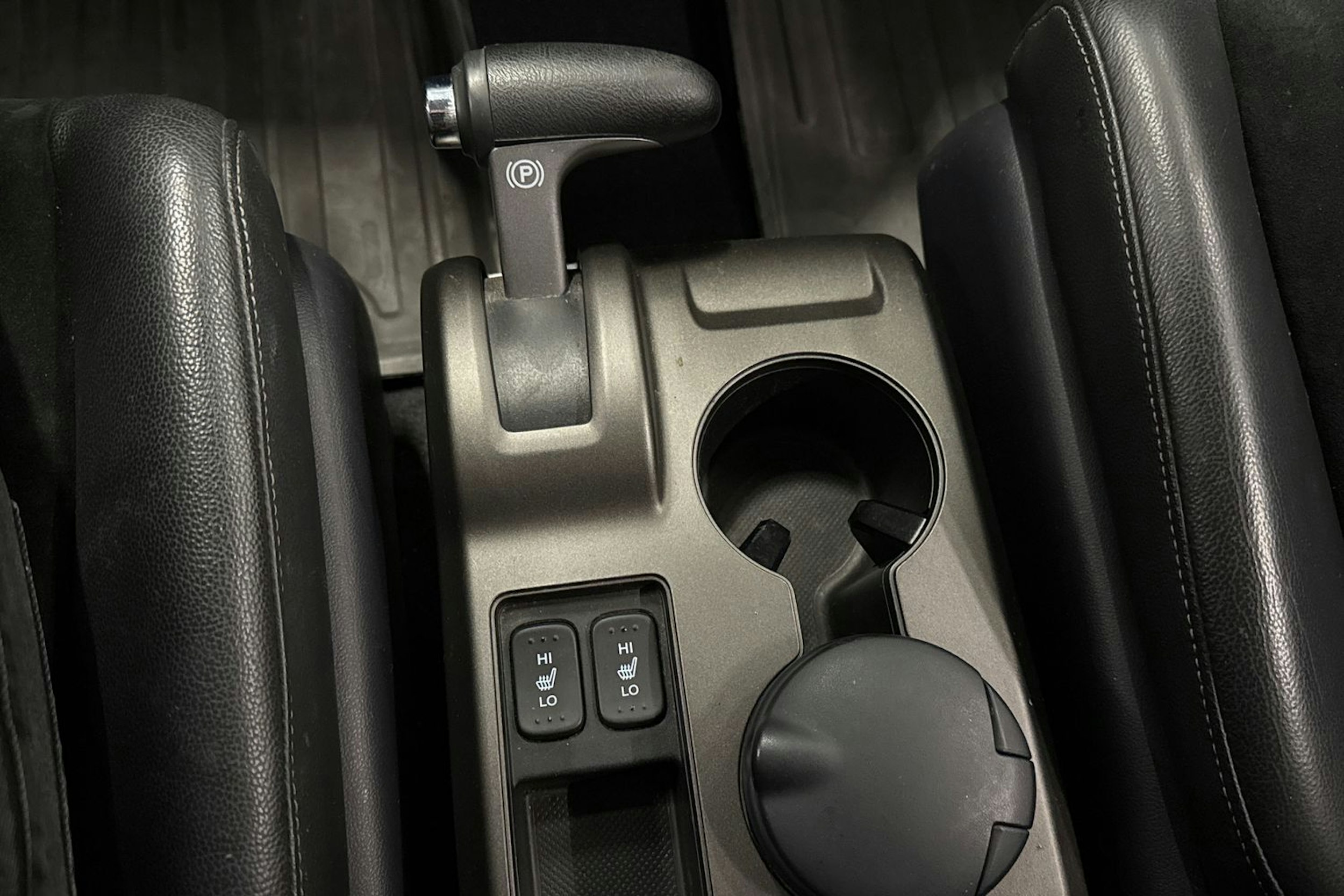 harmaa Honda CR-V 2011 kuva 23.