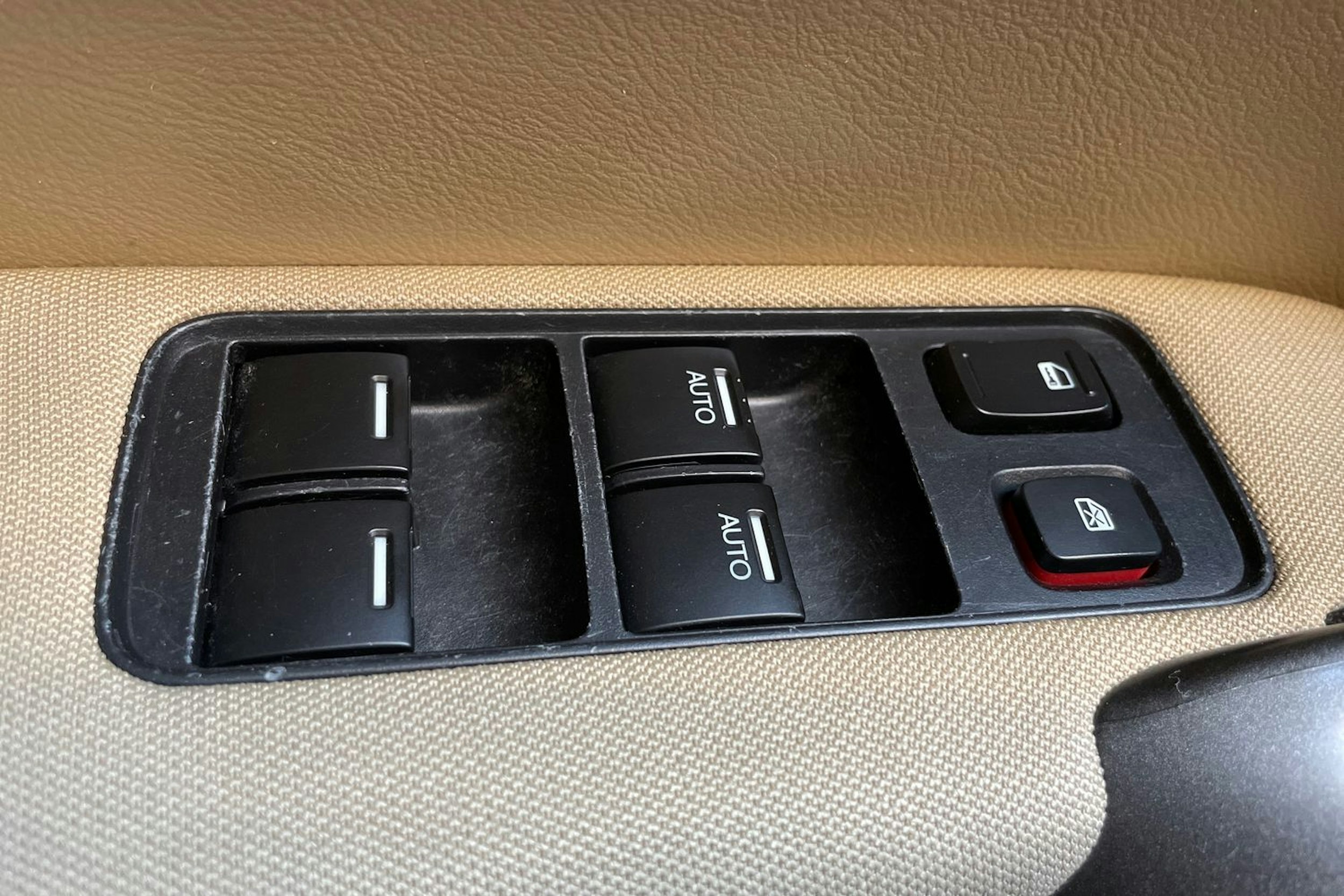 Musta Honda CR-V 2011 kuva 18.
