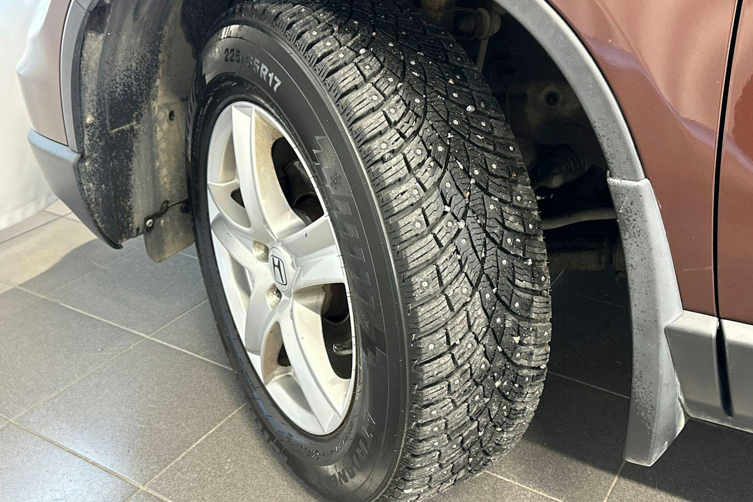 ruskea (beige) Honda CR-V 2011 kuva 9.