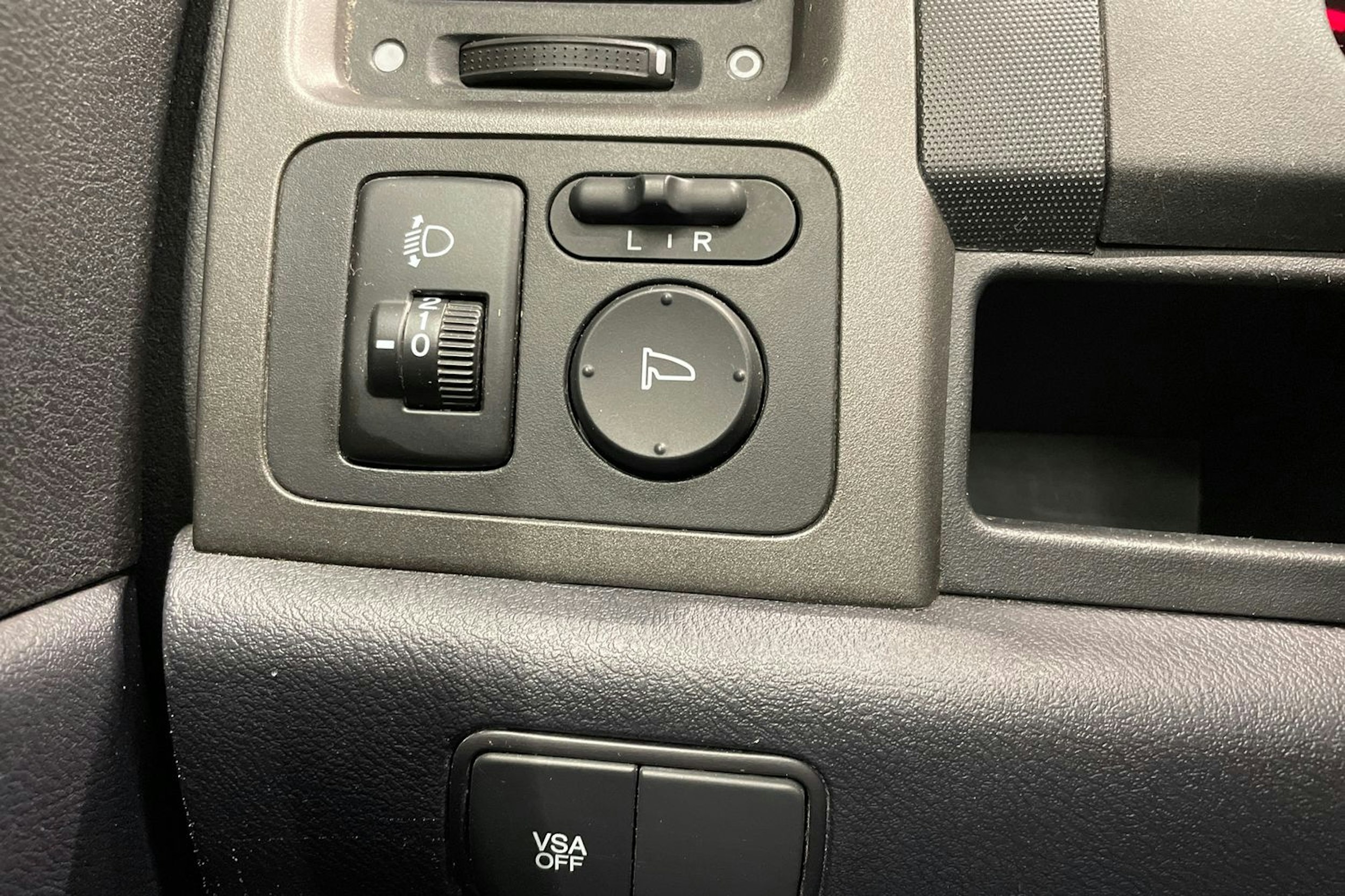 harmaa Honda CR-V 2011 kuva 19.
