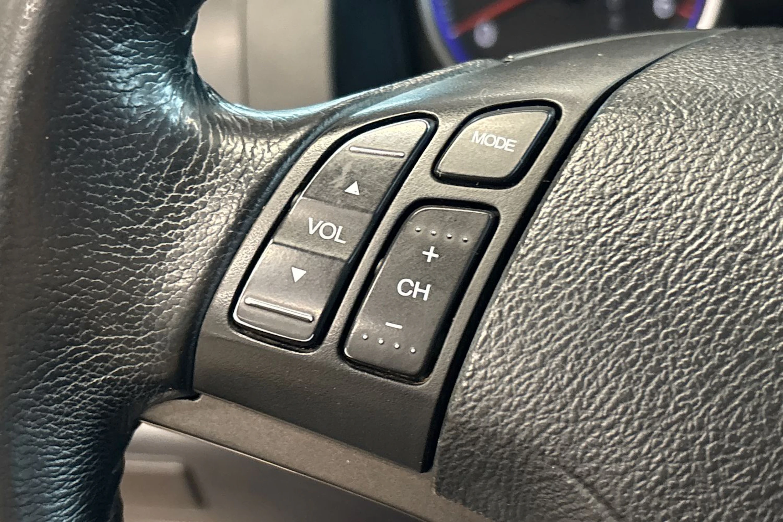 Valkoinen Honda CR-V 2011 kuva 21.