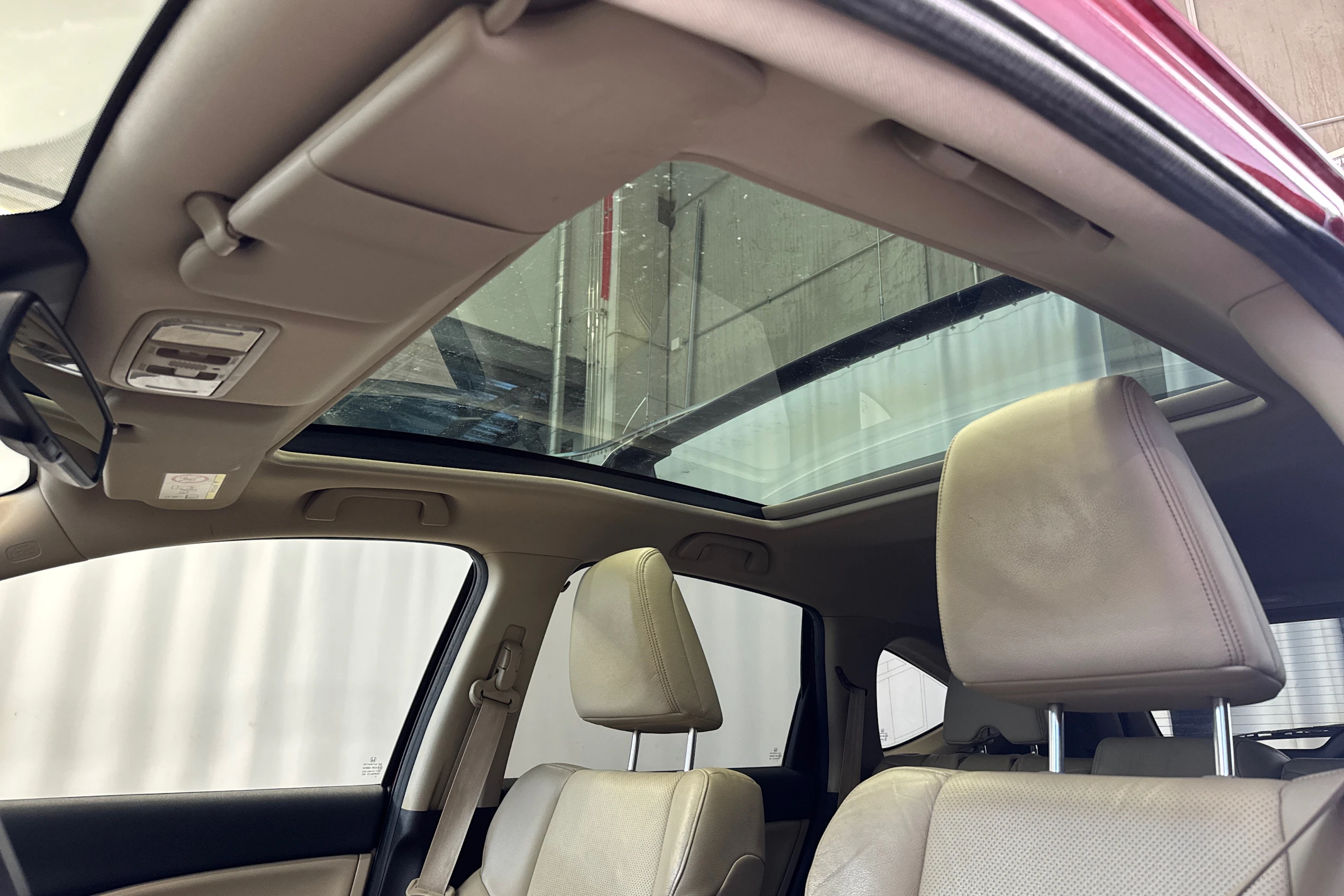 Punainen Honda CR-V 2013 kuva 26.