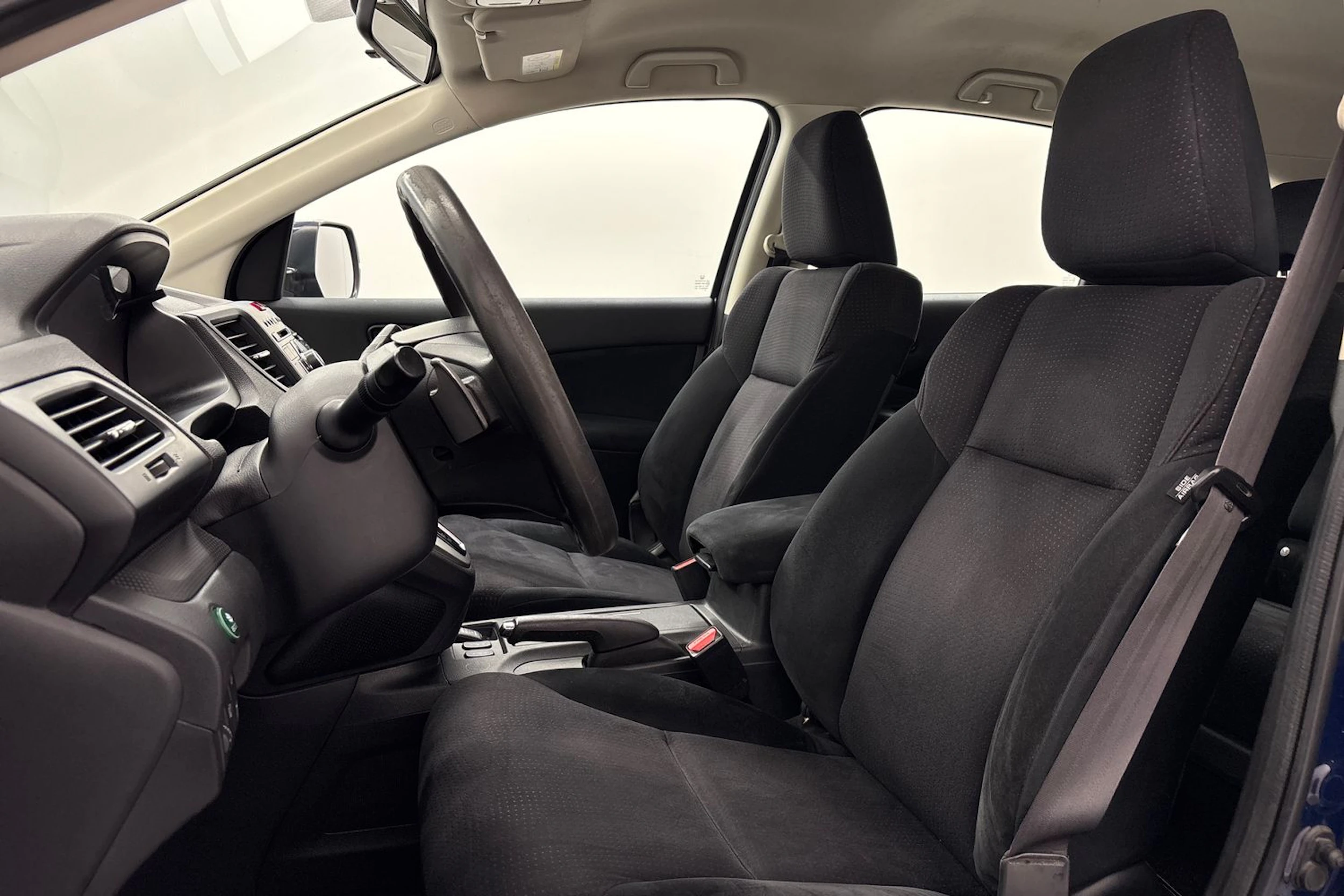 sininen Honda CR-V 2013 kuva 15.