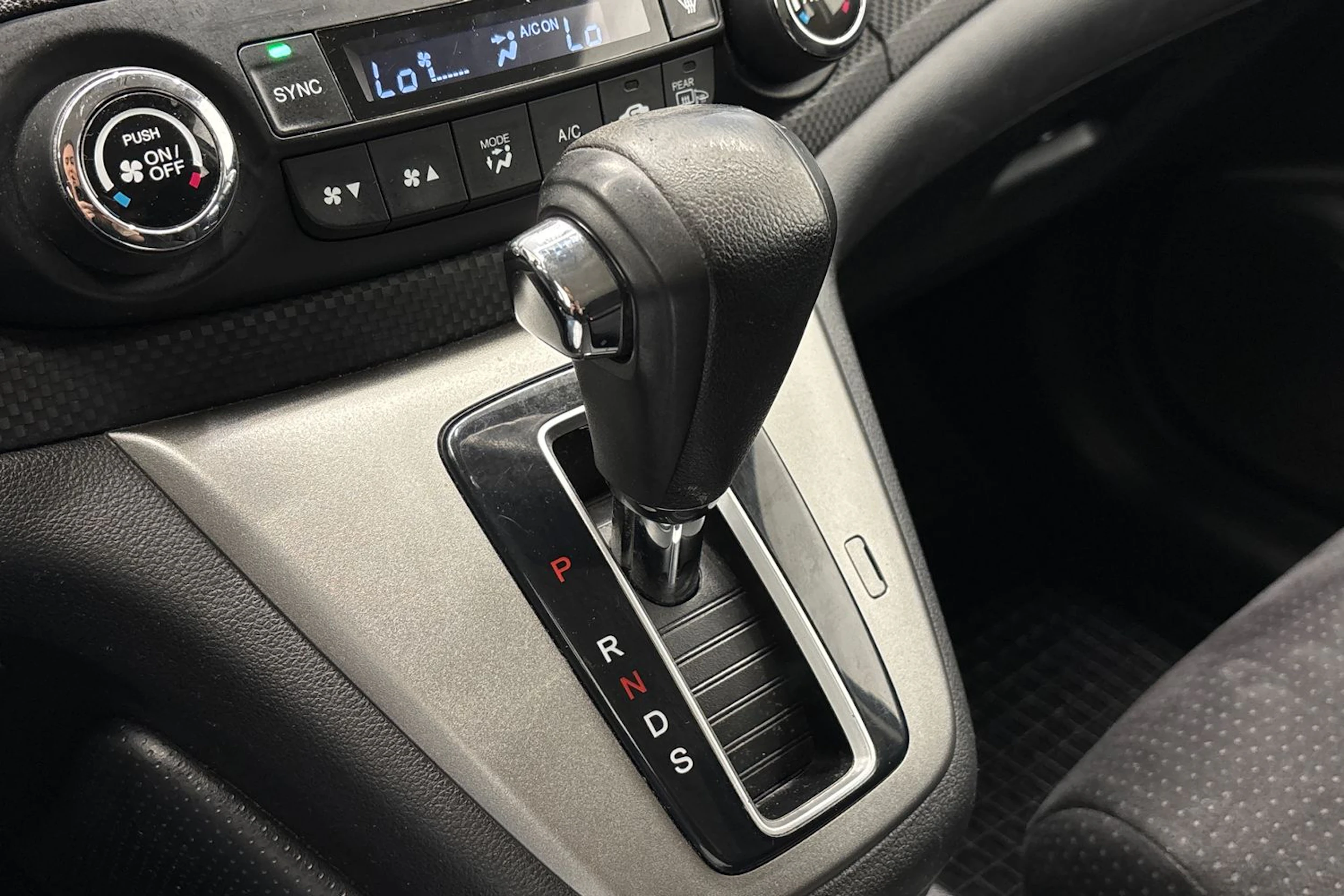 sininen Honda CR-V 2013 kuva 22.