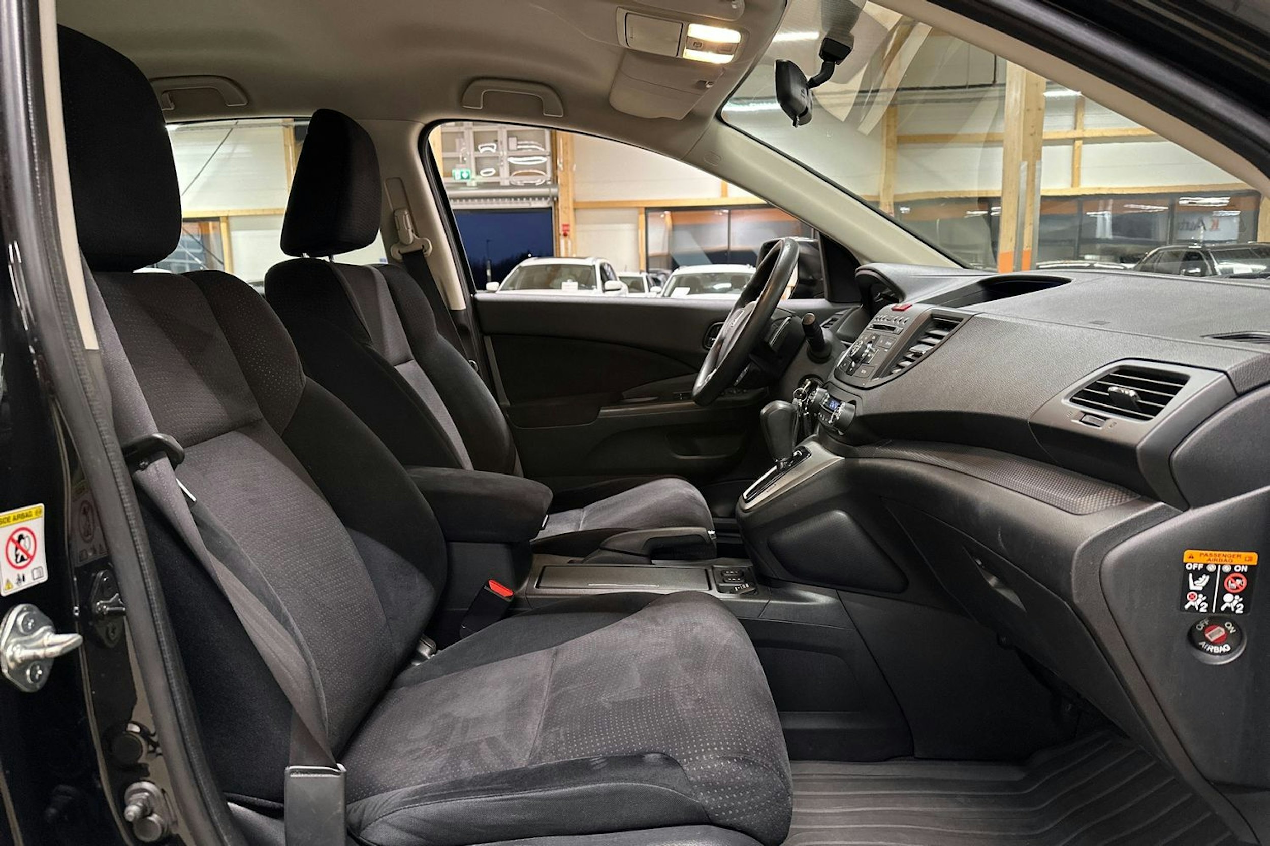 musta Honda CR-V 2013 kuva 14.