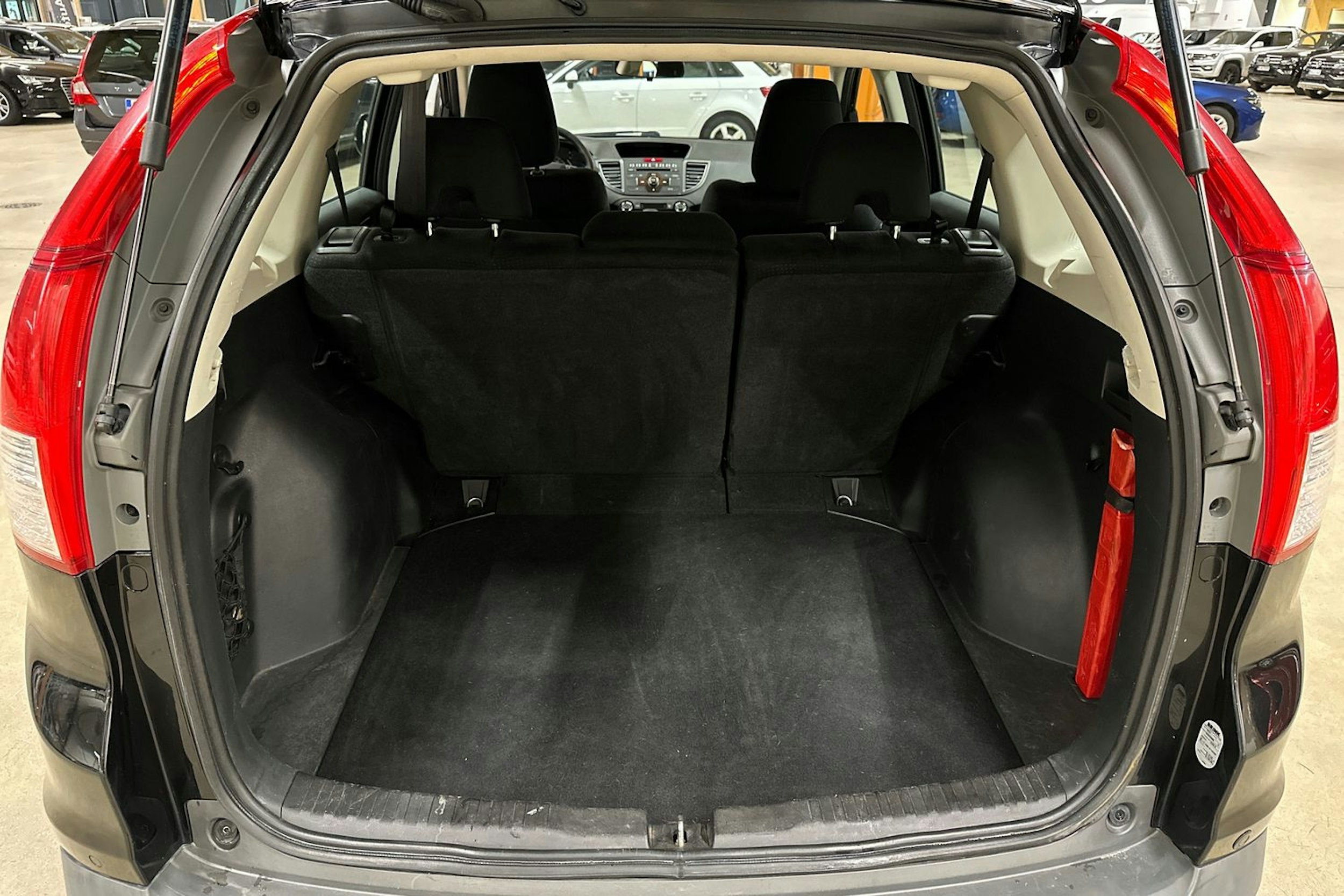 musta Honda CR-V 2013 kuva 24.