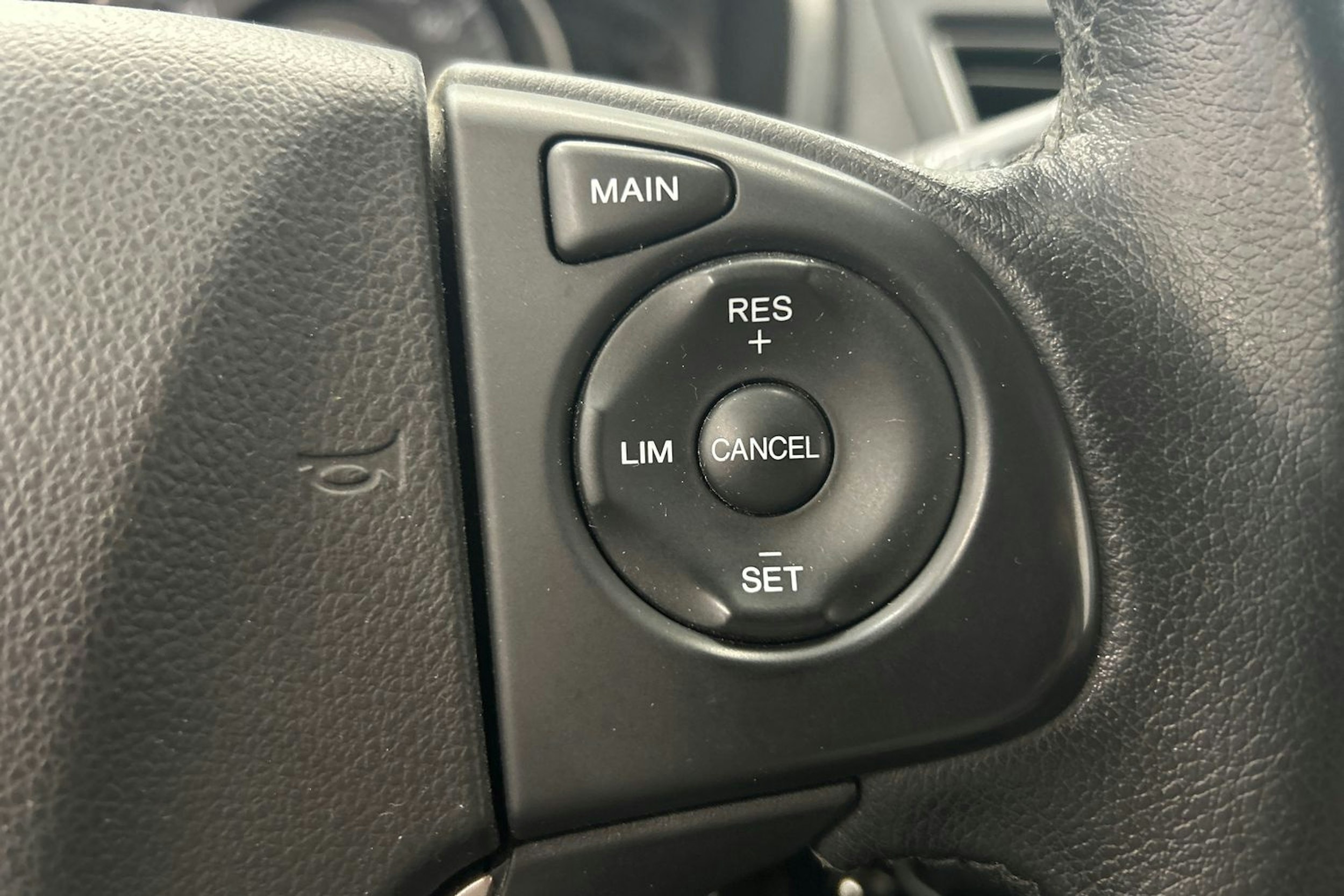 valkoinen Honda CR-V 2014 kuva 20.