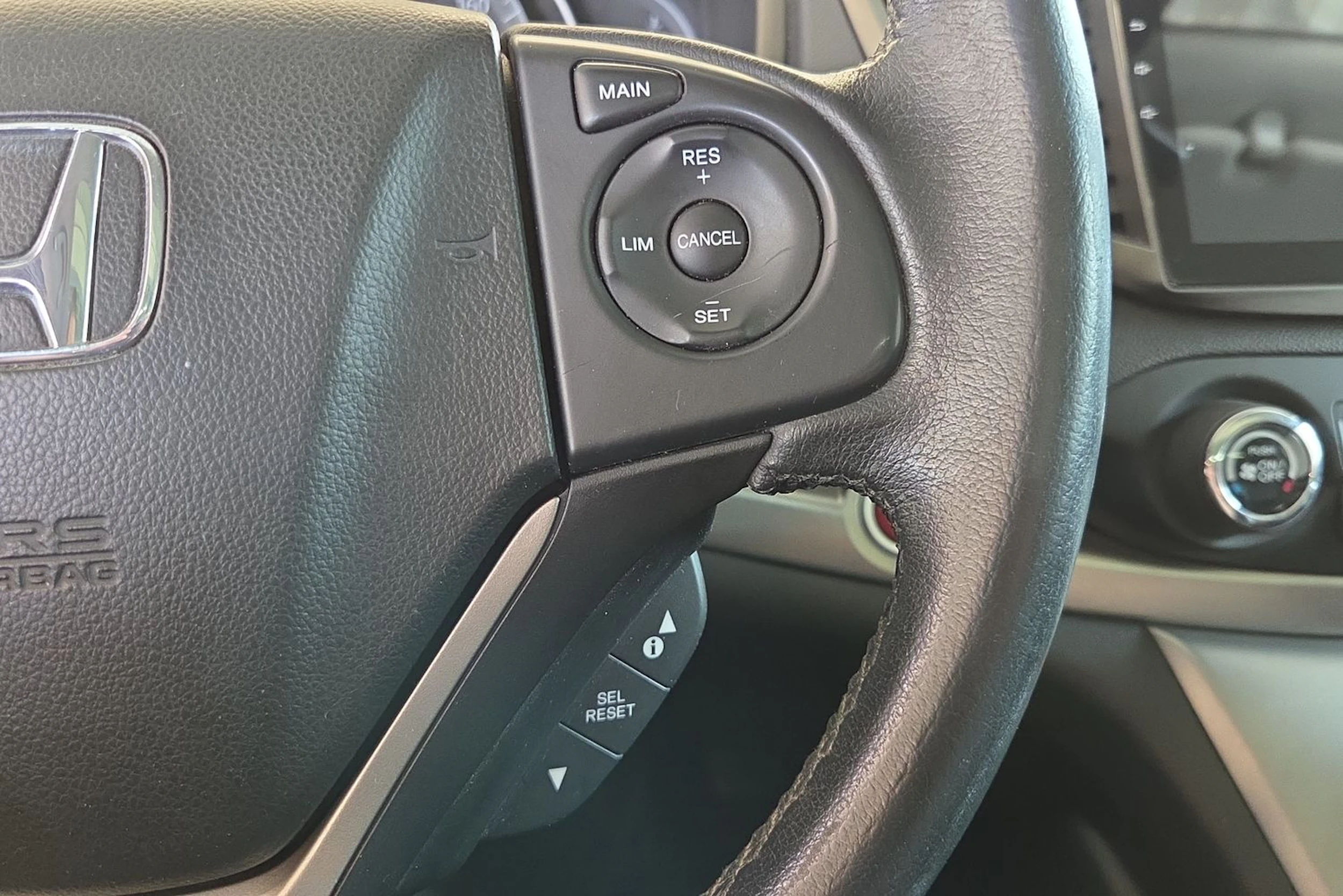 Sininen Honda CR-V 2014 kuva 16.
