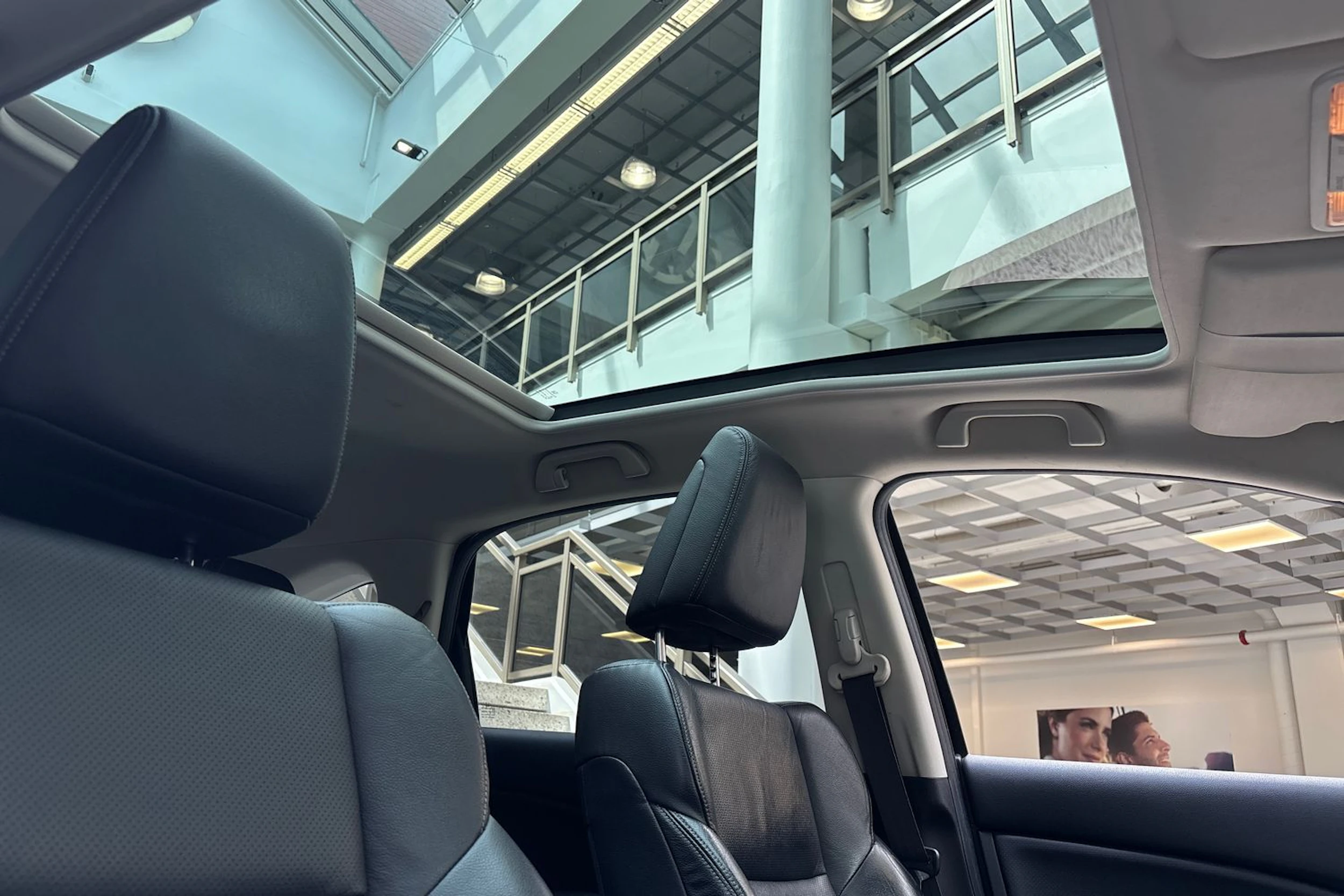 musta Honda CR-V 2014 kuva 22.