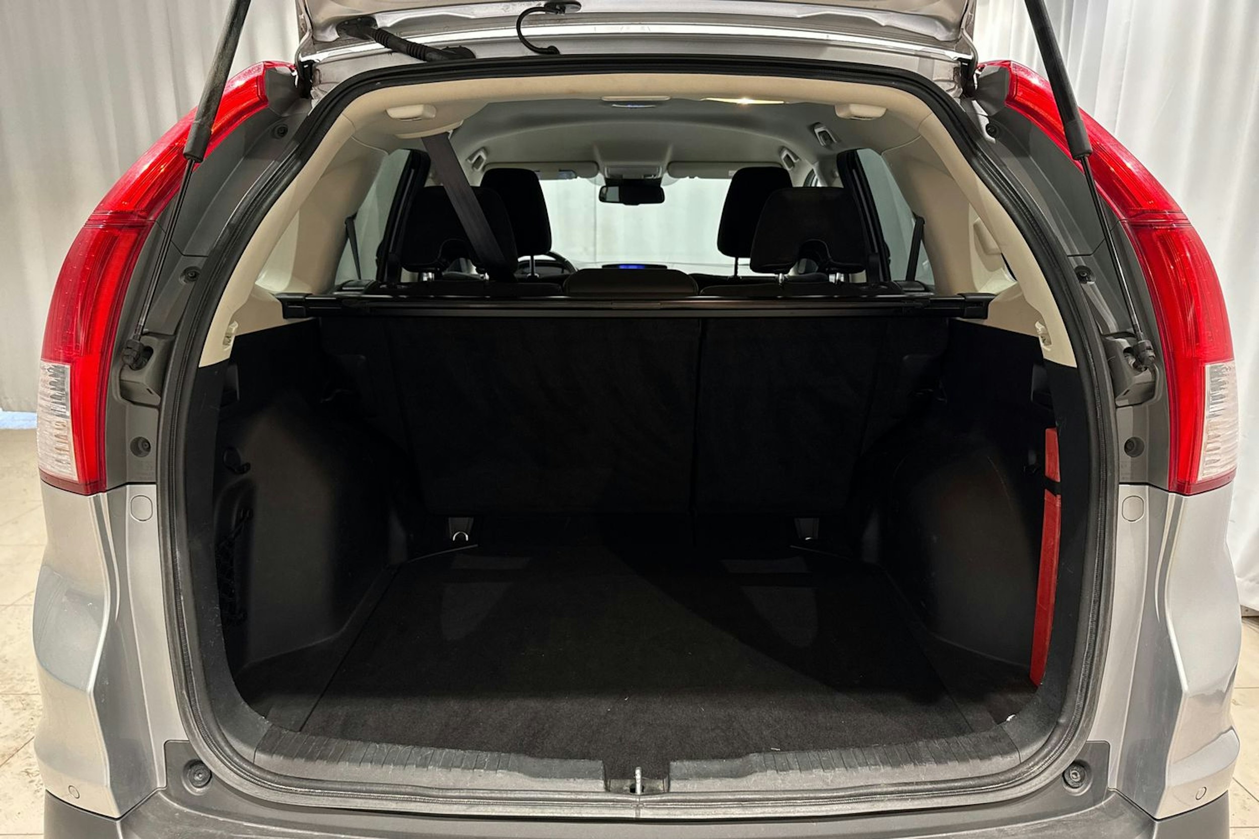 harmaa Honda CR-V 2015 kuva 15.