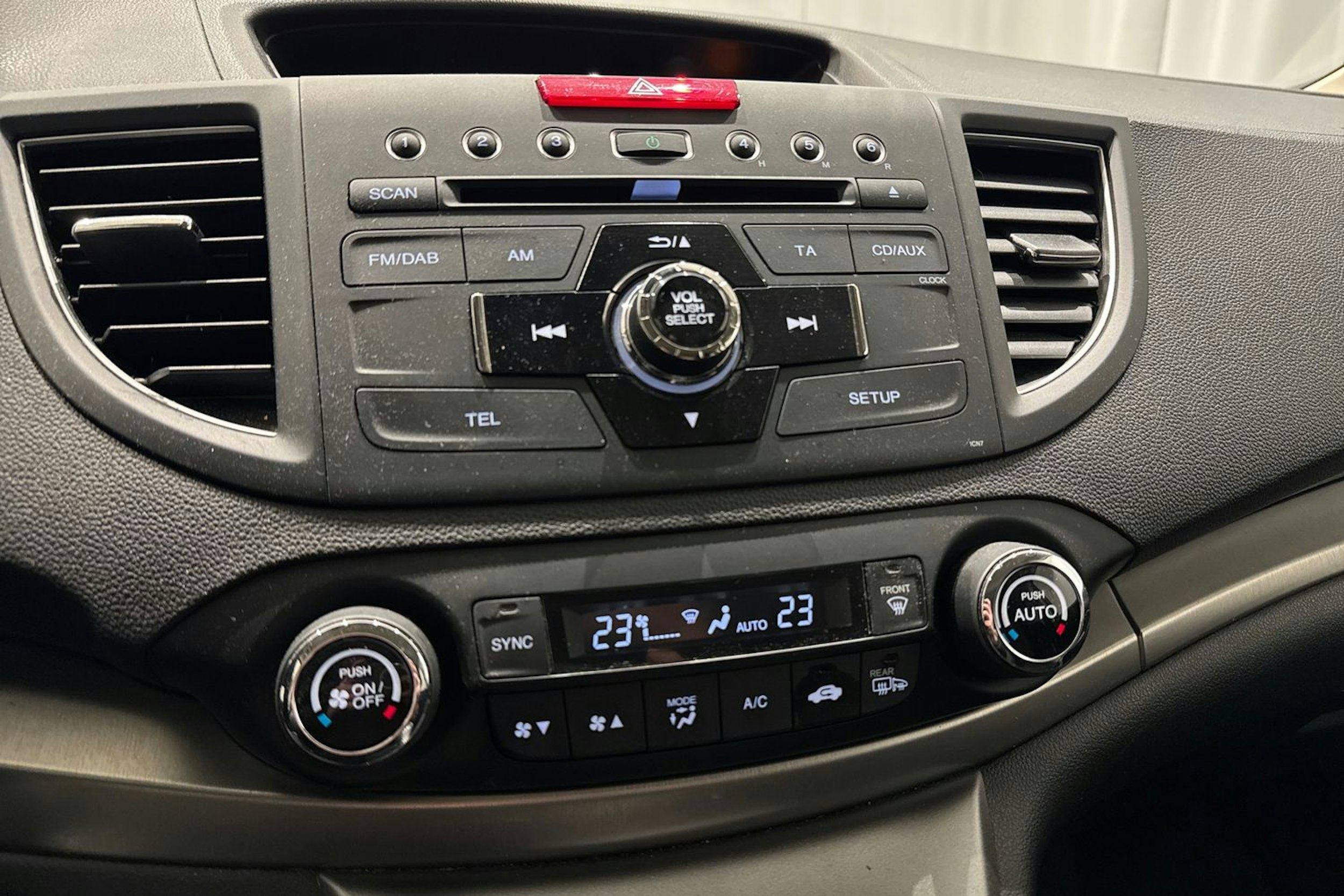 harmaa Honda CR-V 2015 kuva 20.