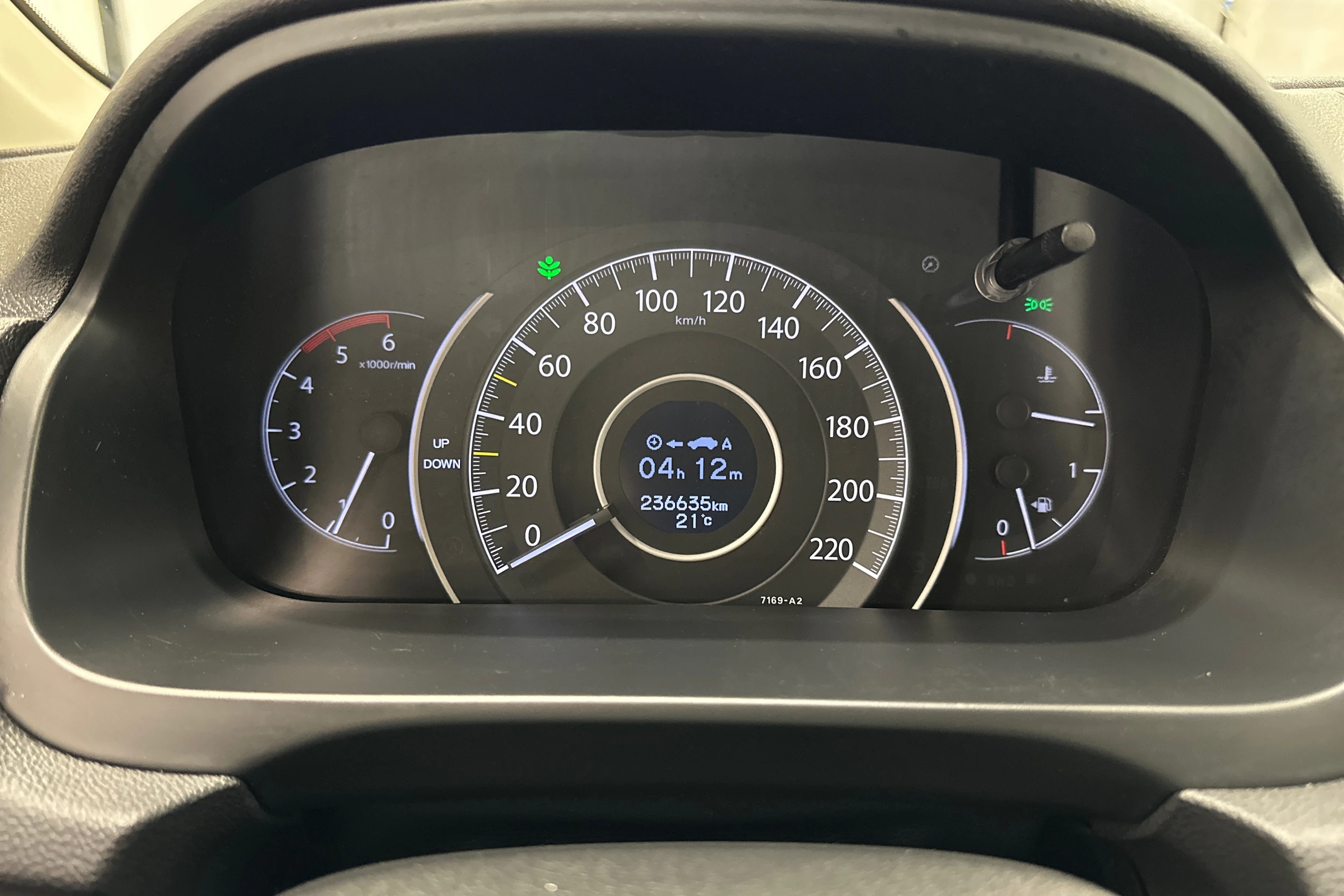 ruskea (beige) Honda CR-V 2015 kuva 15.