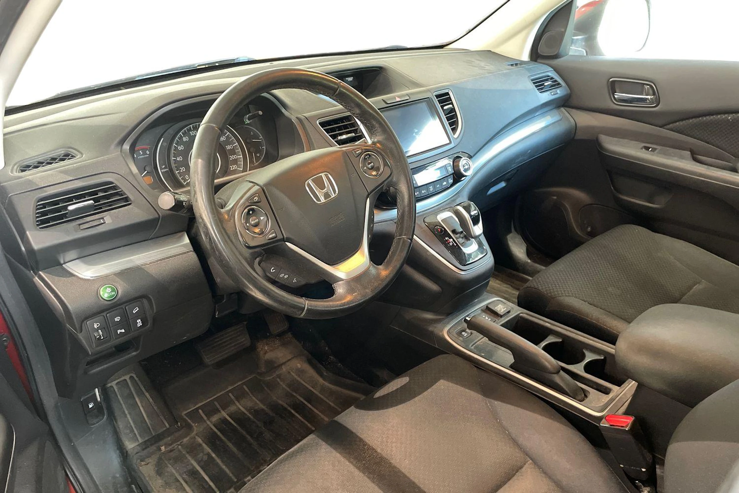 Punainen Honda CR-V 2016 kuva 3.
