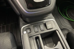 Punainen Honda CR-V 2016 kuva 16.