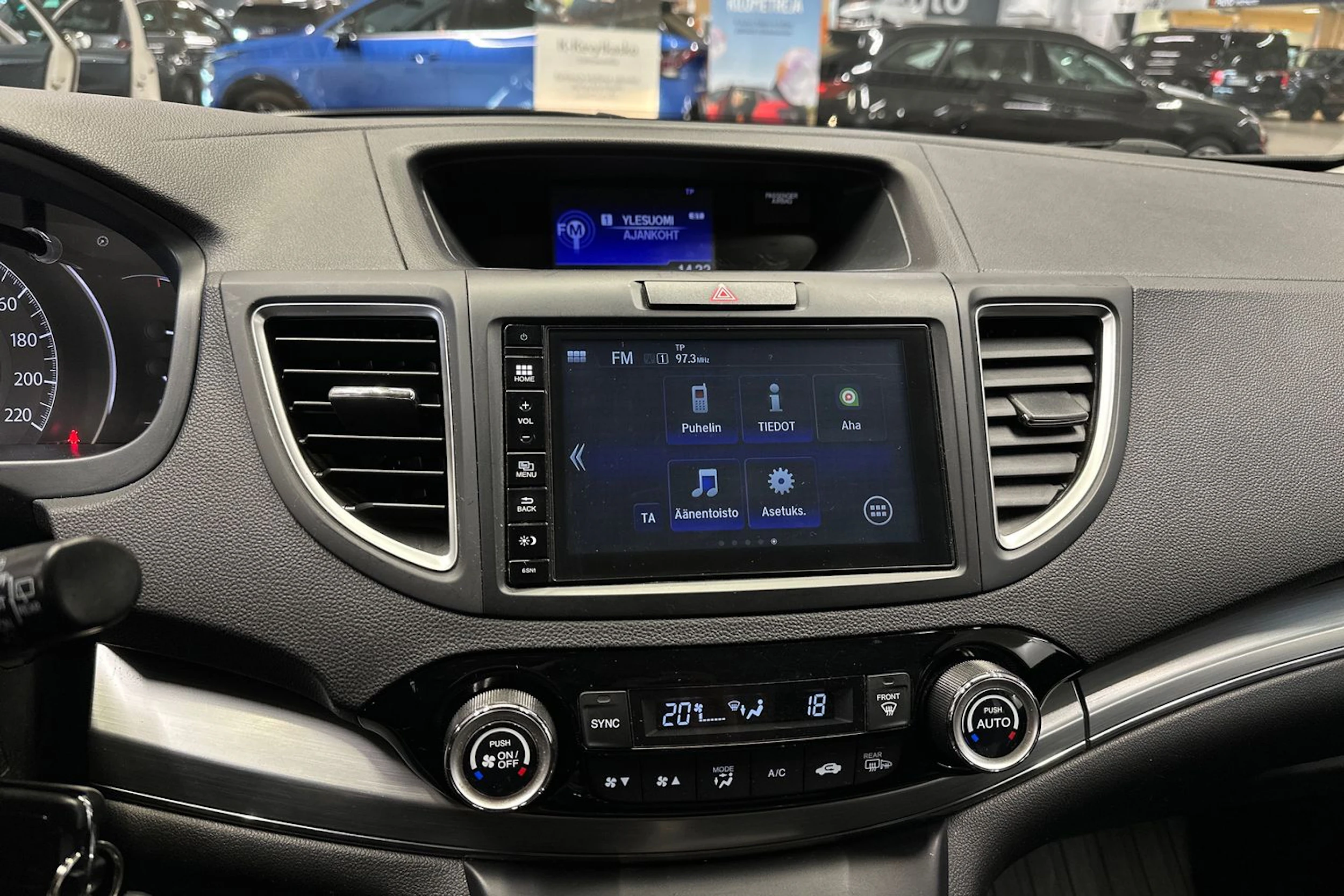 harmaa Honda CR-V 2016 kuva 15.