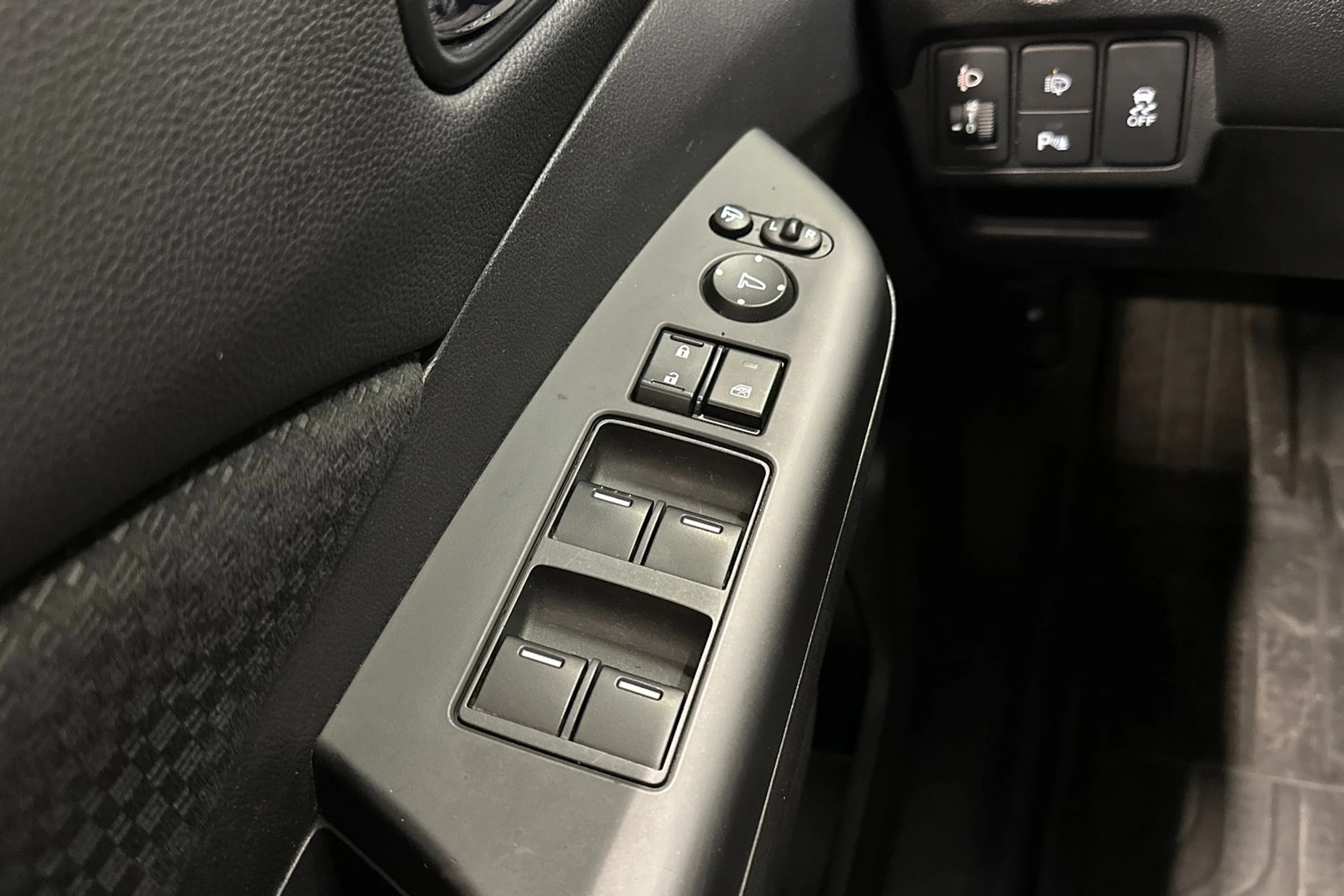 sininen Honda CR-V 2016 kuva 20.