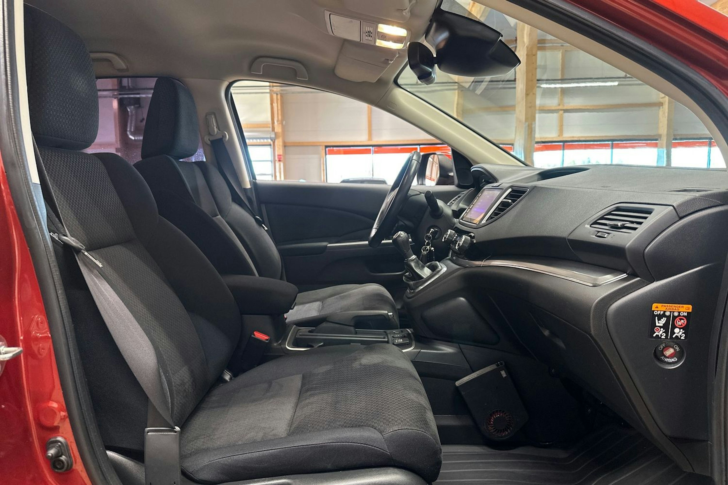 punainen Honda CR-V 2016 kuva 12.
