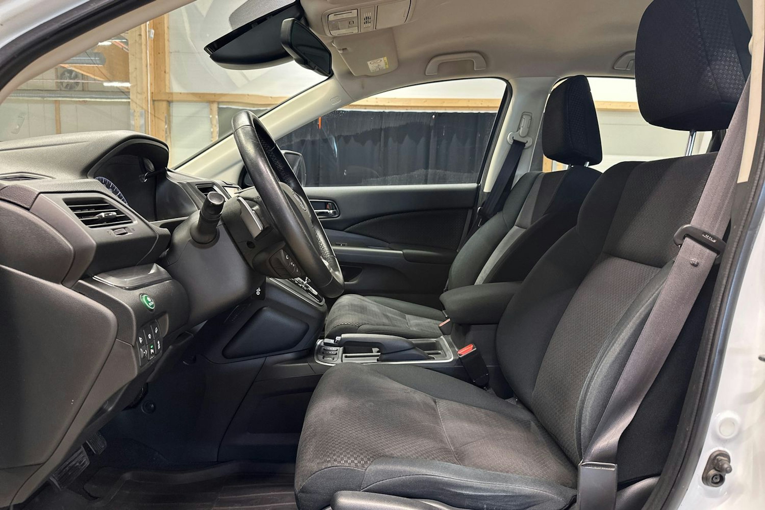 valkoinen Honda CR-V 2016 kuva 14.