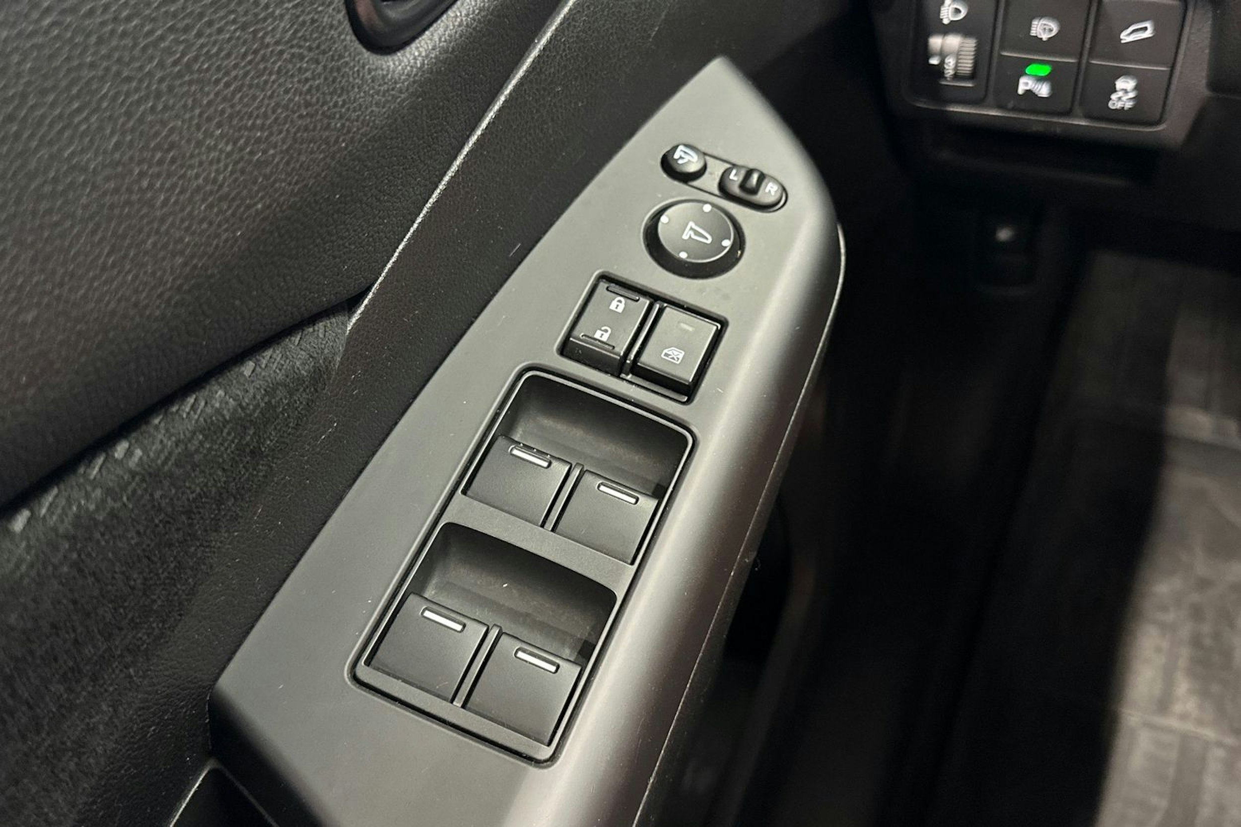 valkoinen Honda CR-V 2016 kuva 26.