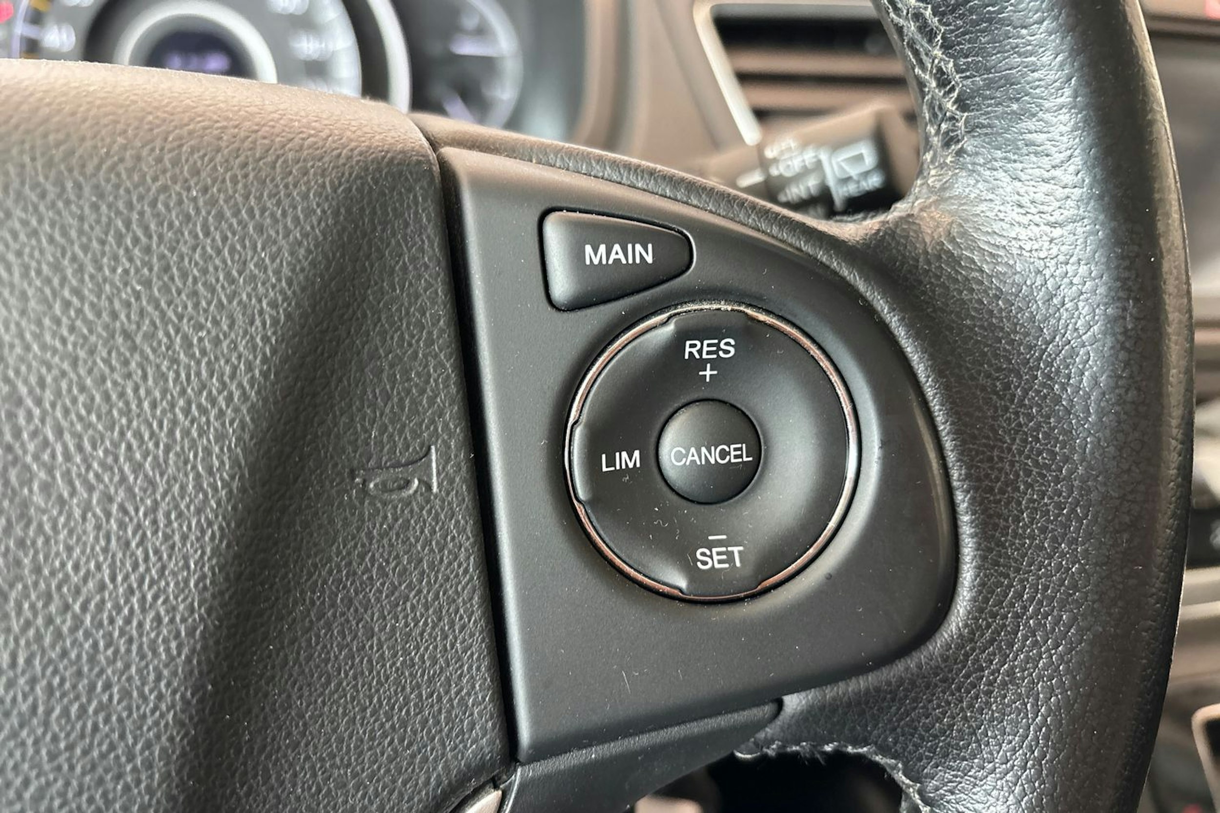 punainen Honda CR-V 2016 kuva 19.