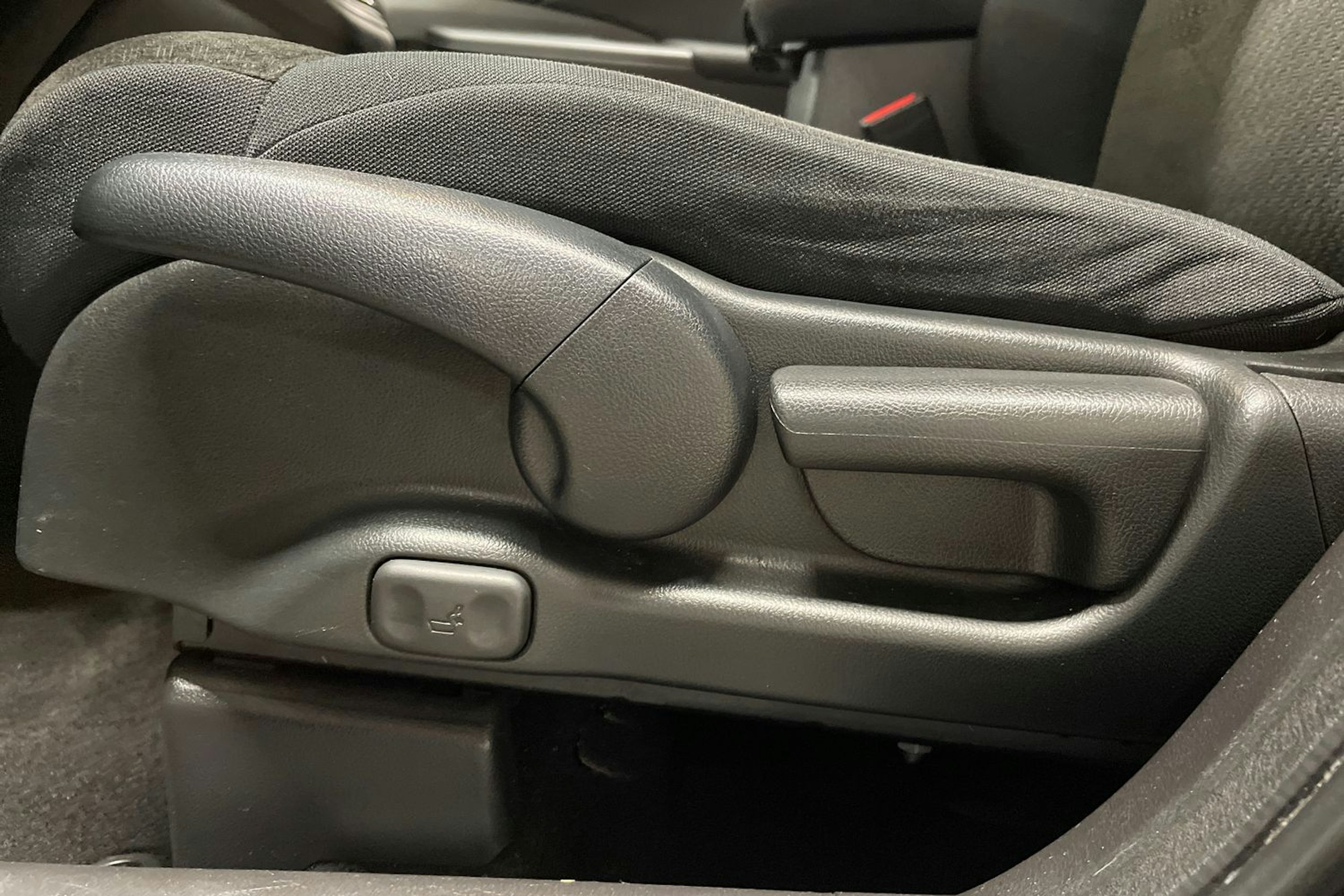 musta Honda CR-V 2017 kuva 26.