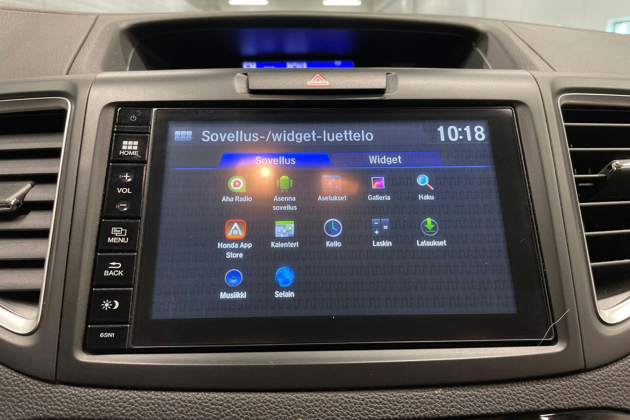 musta Honda CR-V 2017 kuva 32.