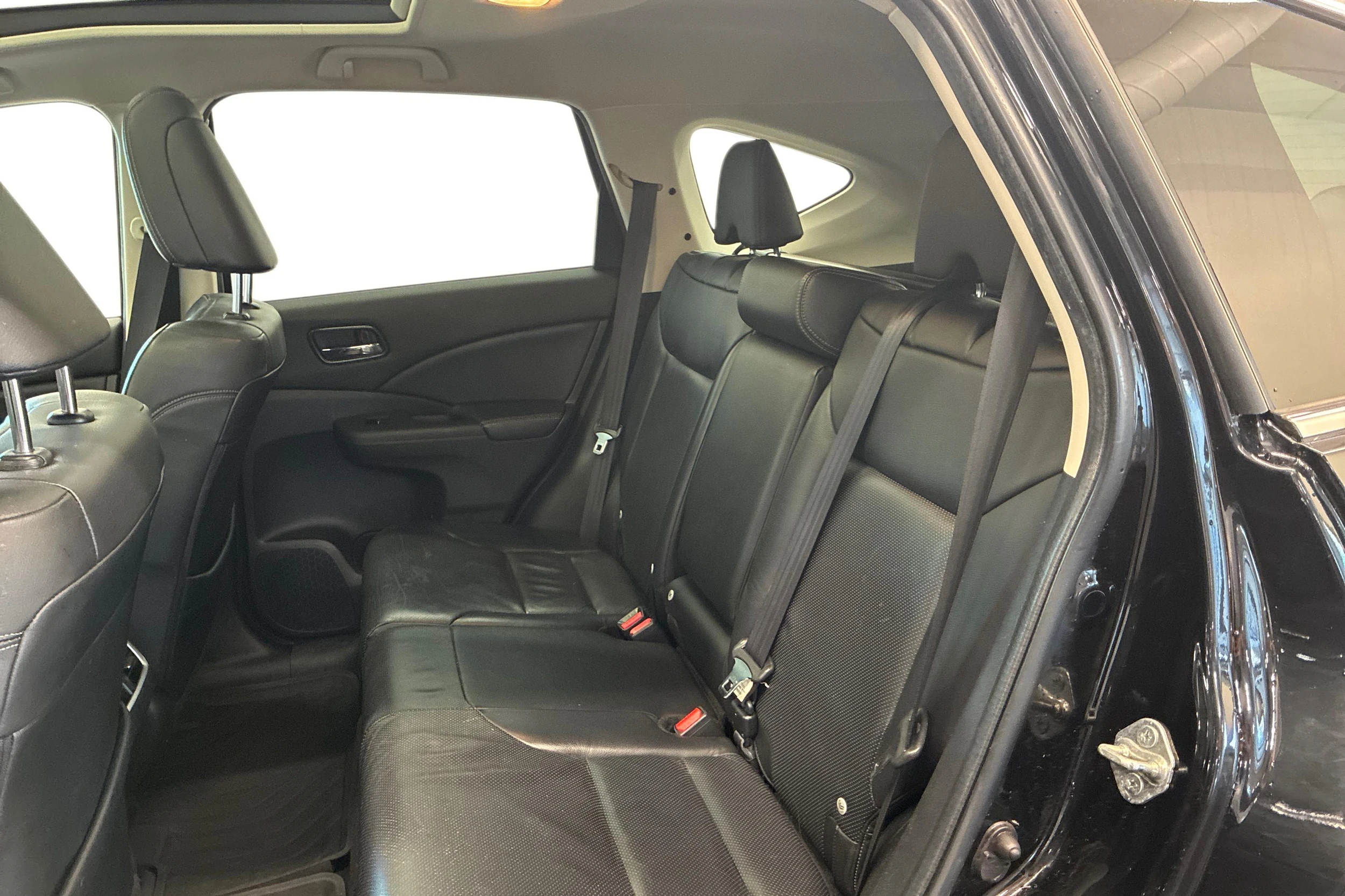 musta Honda CR-V 2017 kuva 11.