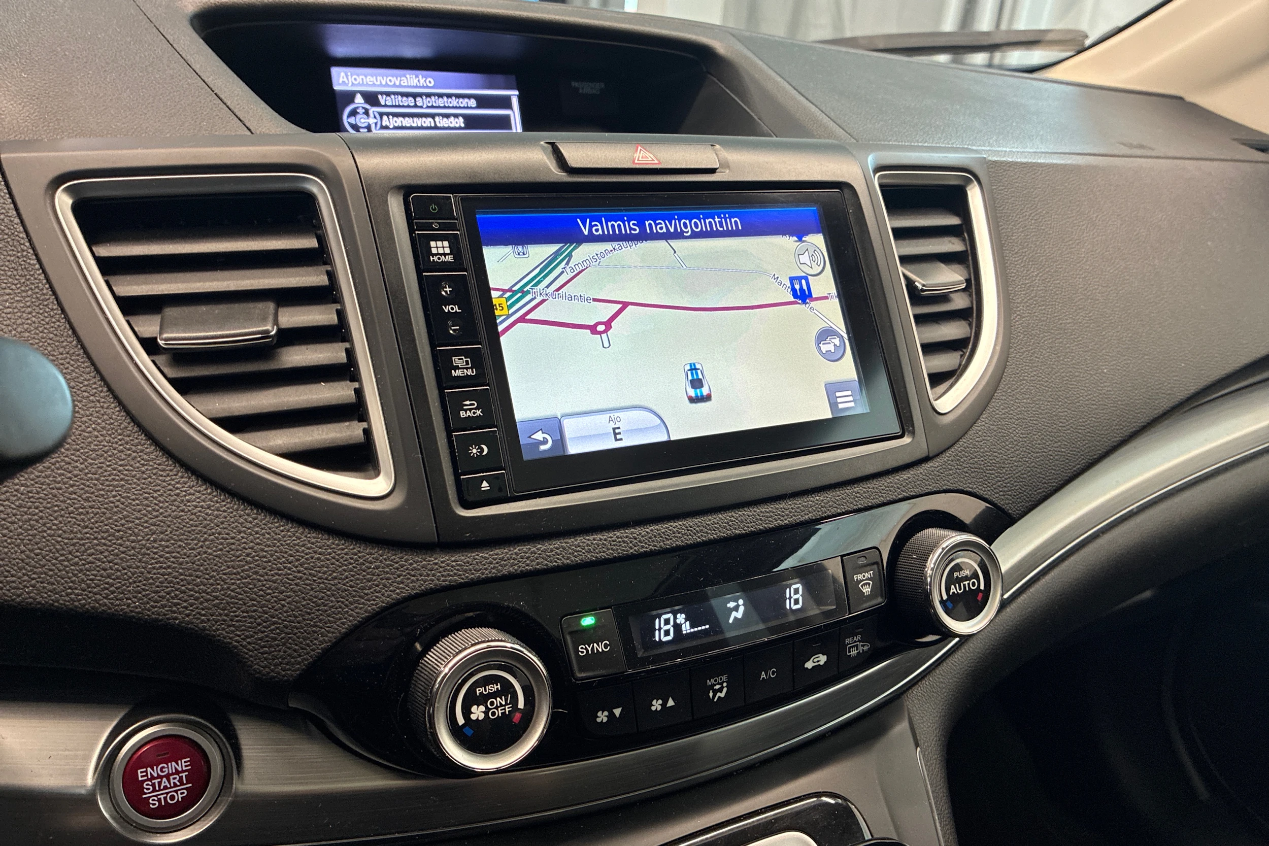 musta Honda CR-V 2017 kuva 22.