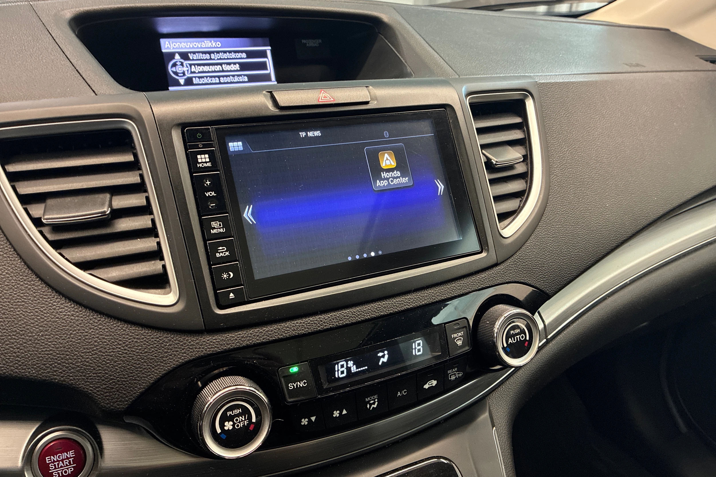 musta Honda CR-V 2017 kuva 23.
