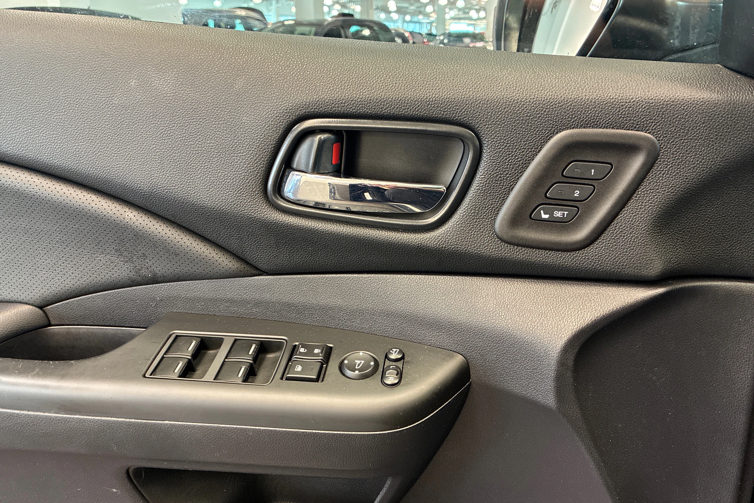 musta Honda CR-V 2017 kuva 25.