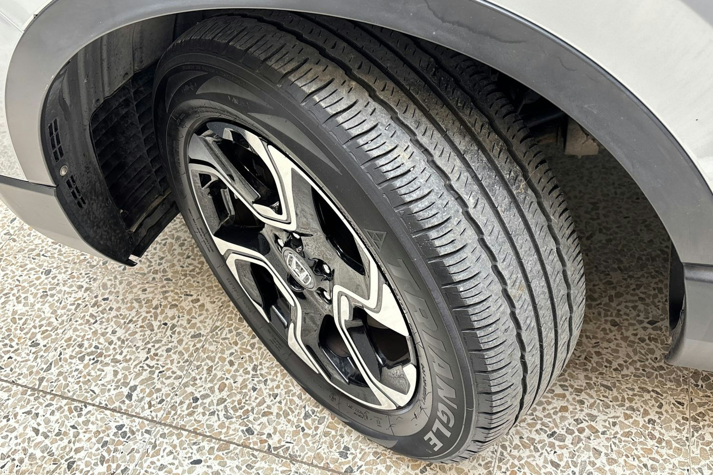 hopea Honda CR-V 2019 kuva 13.