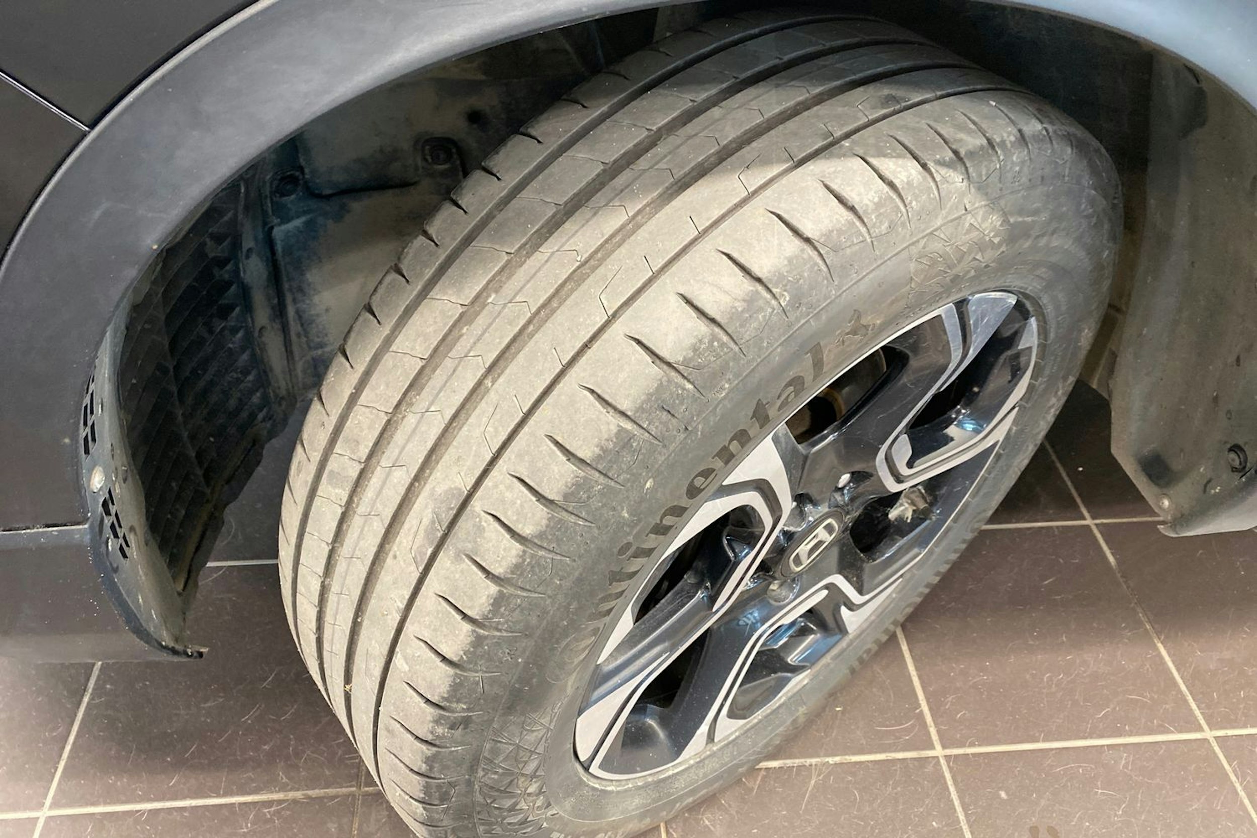musta Honda CR-V 2019 kuva 14.